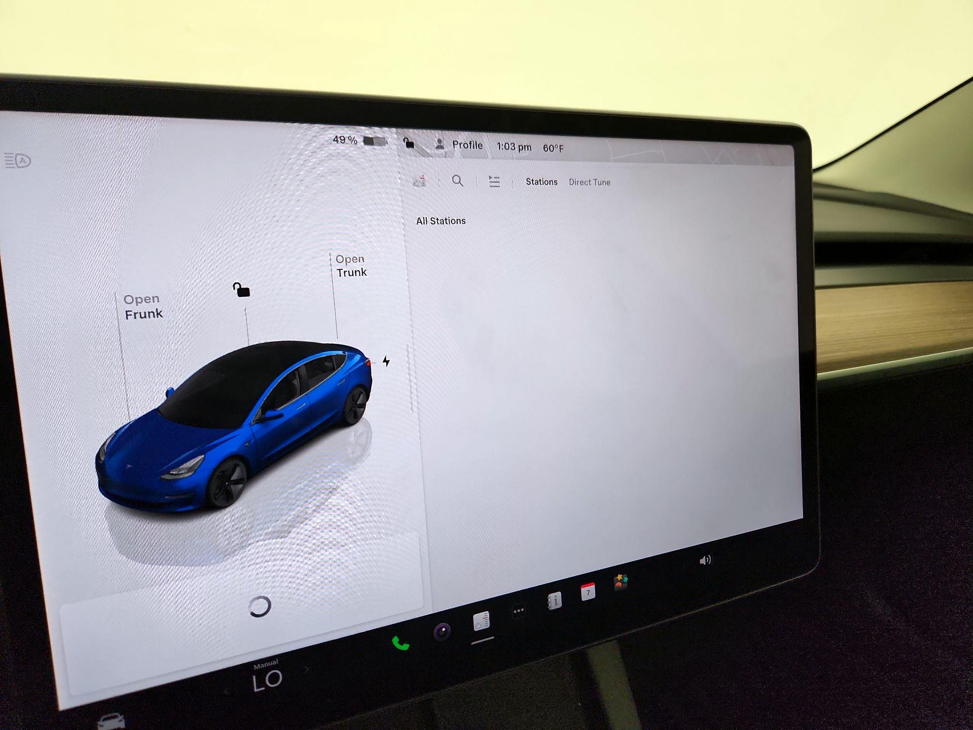 Thumbnail: 2022 Tesla Model 3 - 15