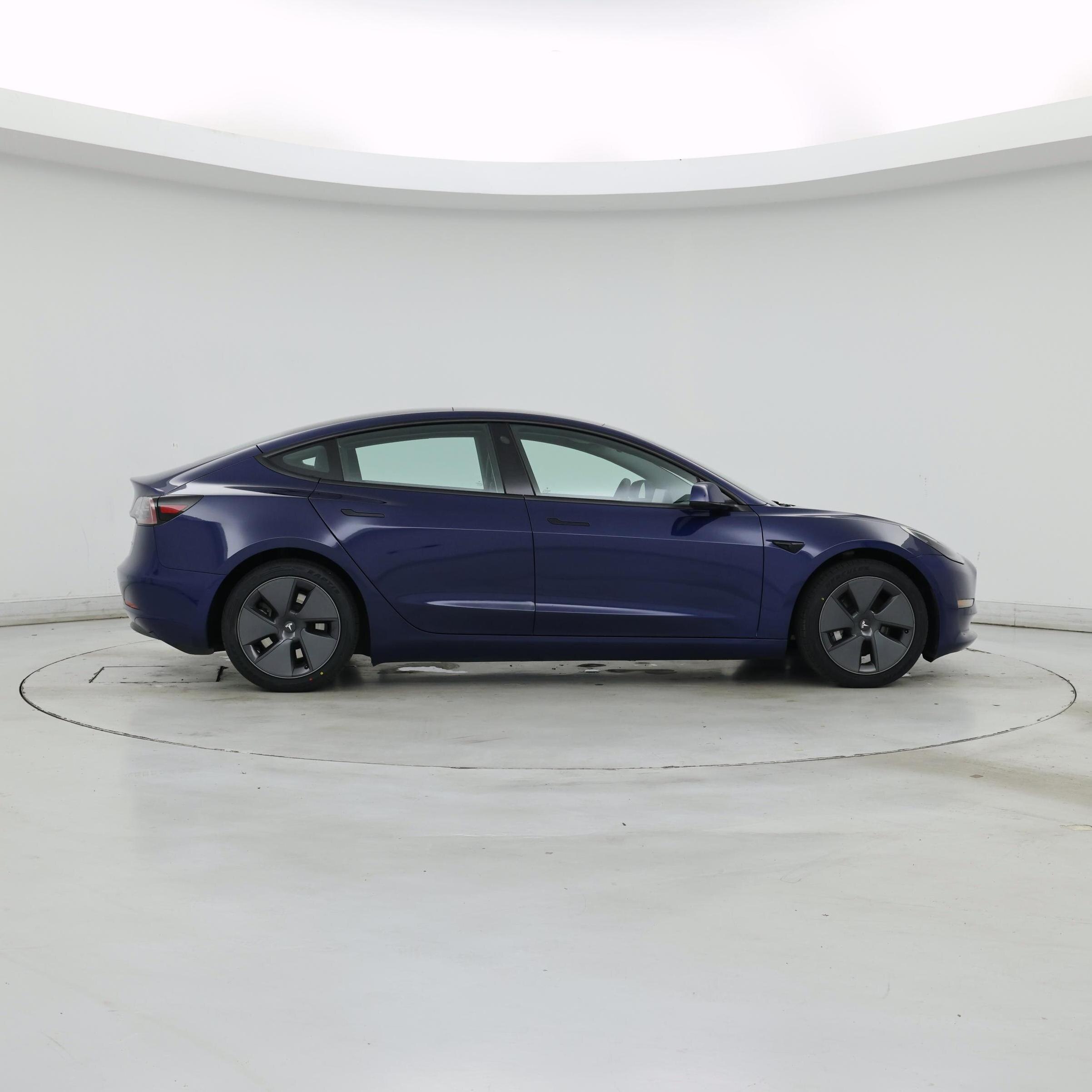 Thumbnail: 2022 Tesla Model 3 - 7