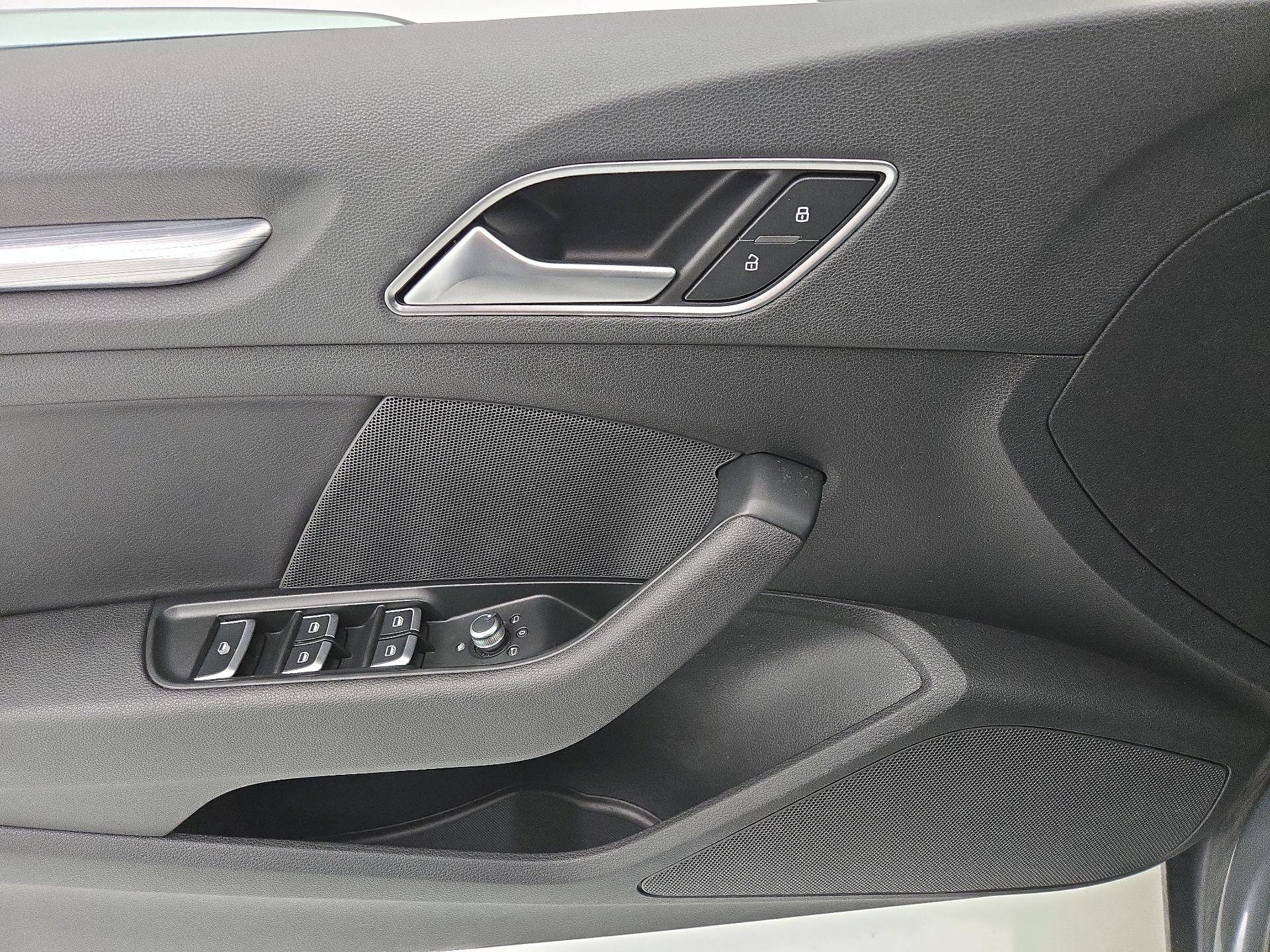 Thumbnail: 2015 Audi A3 - 12