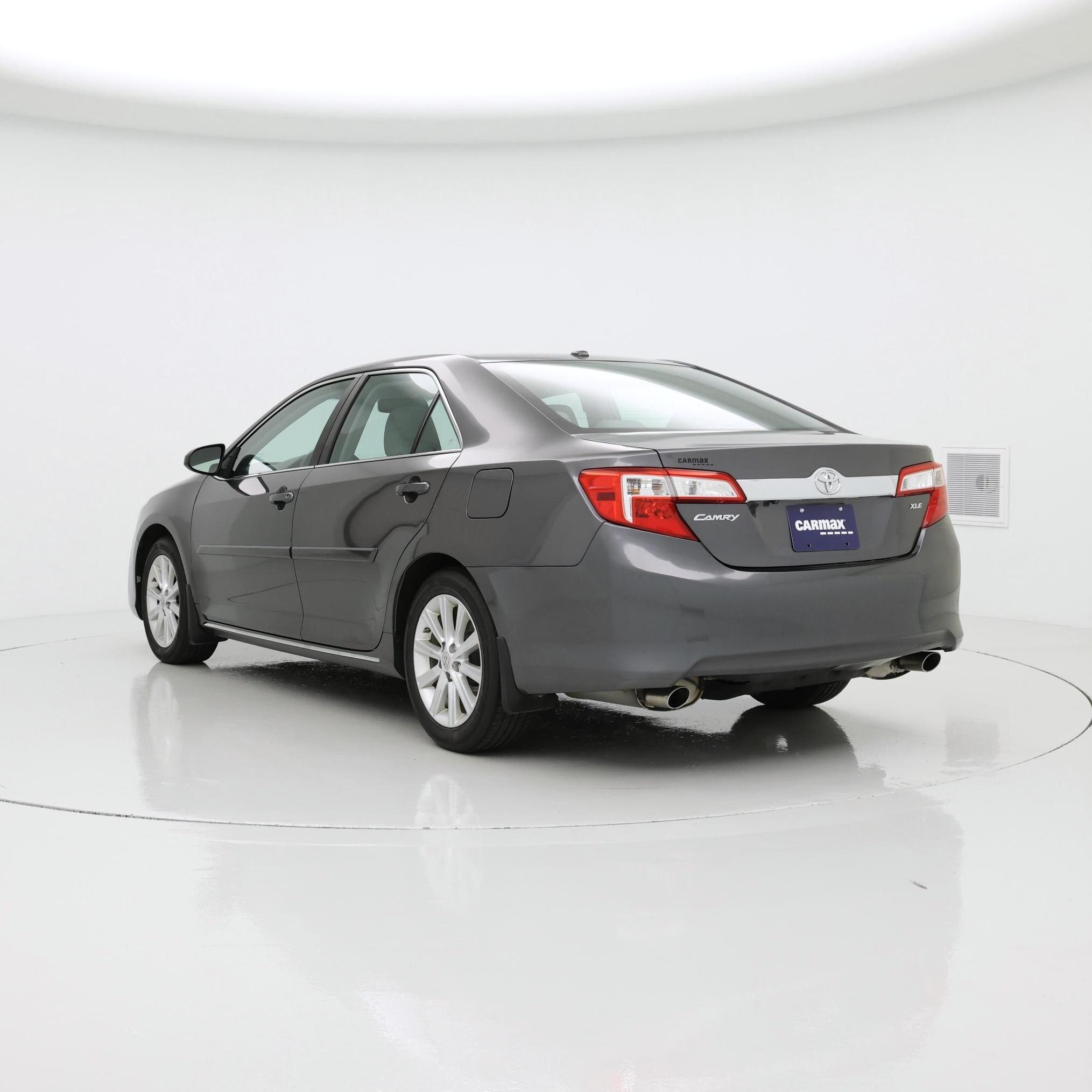 Thumbnail: 2014 Toyota Camry - 2