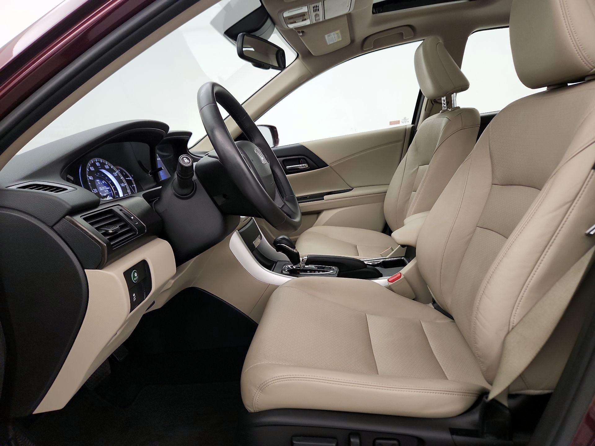 Thumbnail: 2015 Honda Accord - 11