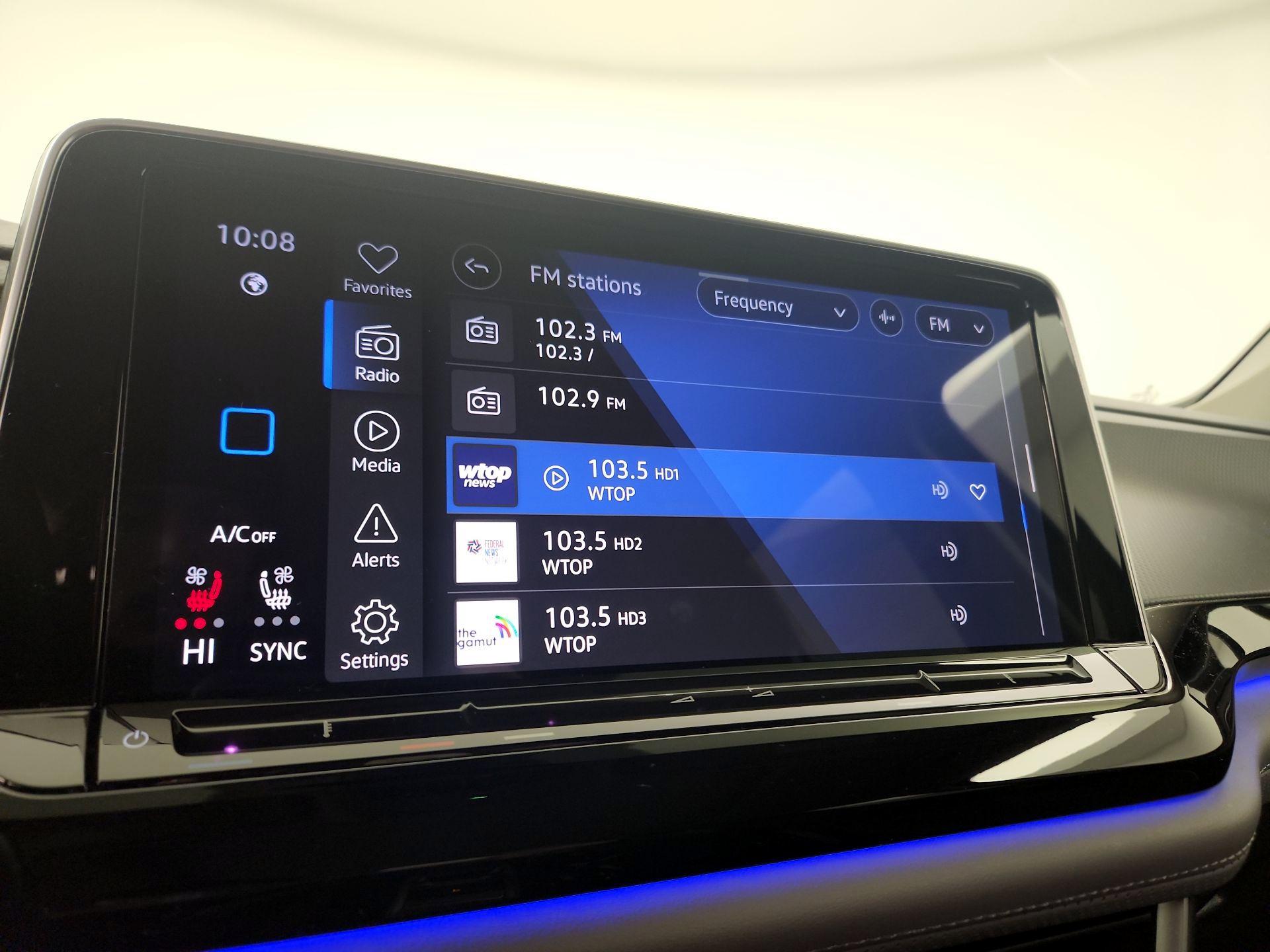 Thumbnail: 2024 Volkswagen Atlas - 16