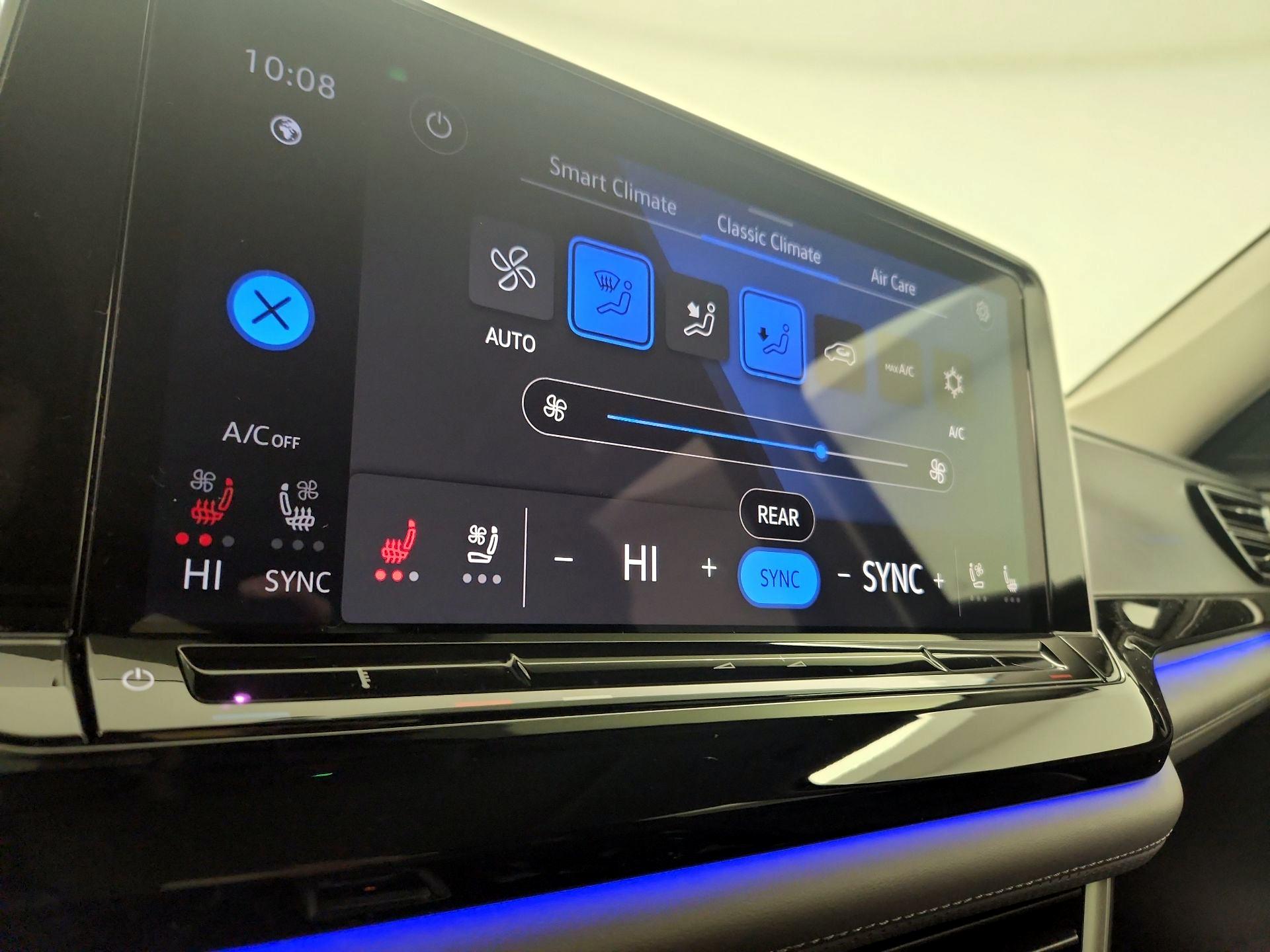 Thumbnail: 2024 Volkswagen Atlas - 17