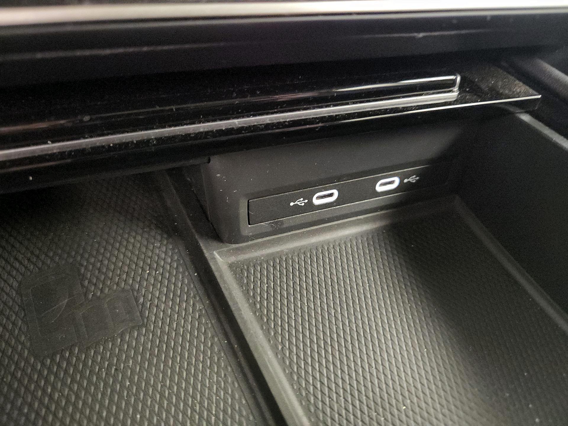 Thumbnail: 2024 Volkswagen Atlas - 19