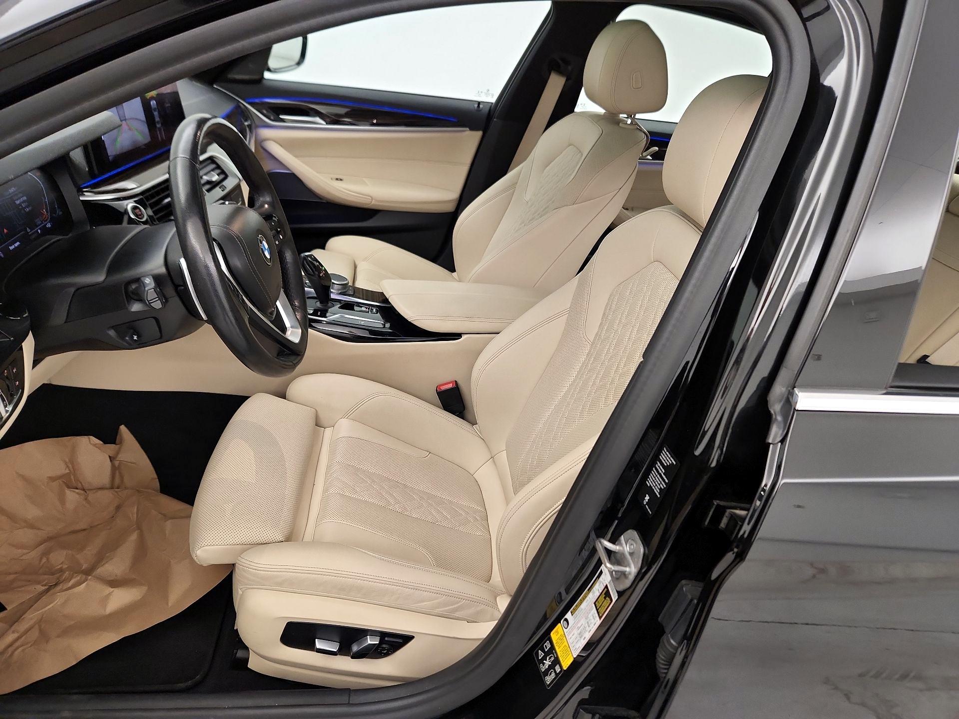 Thumbnail: 2021 BMW 5 Series - 11