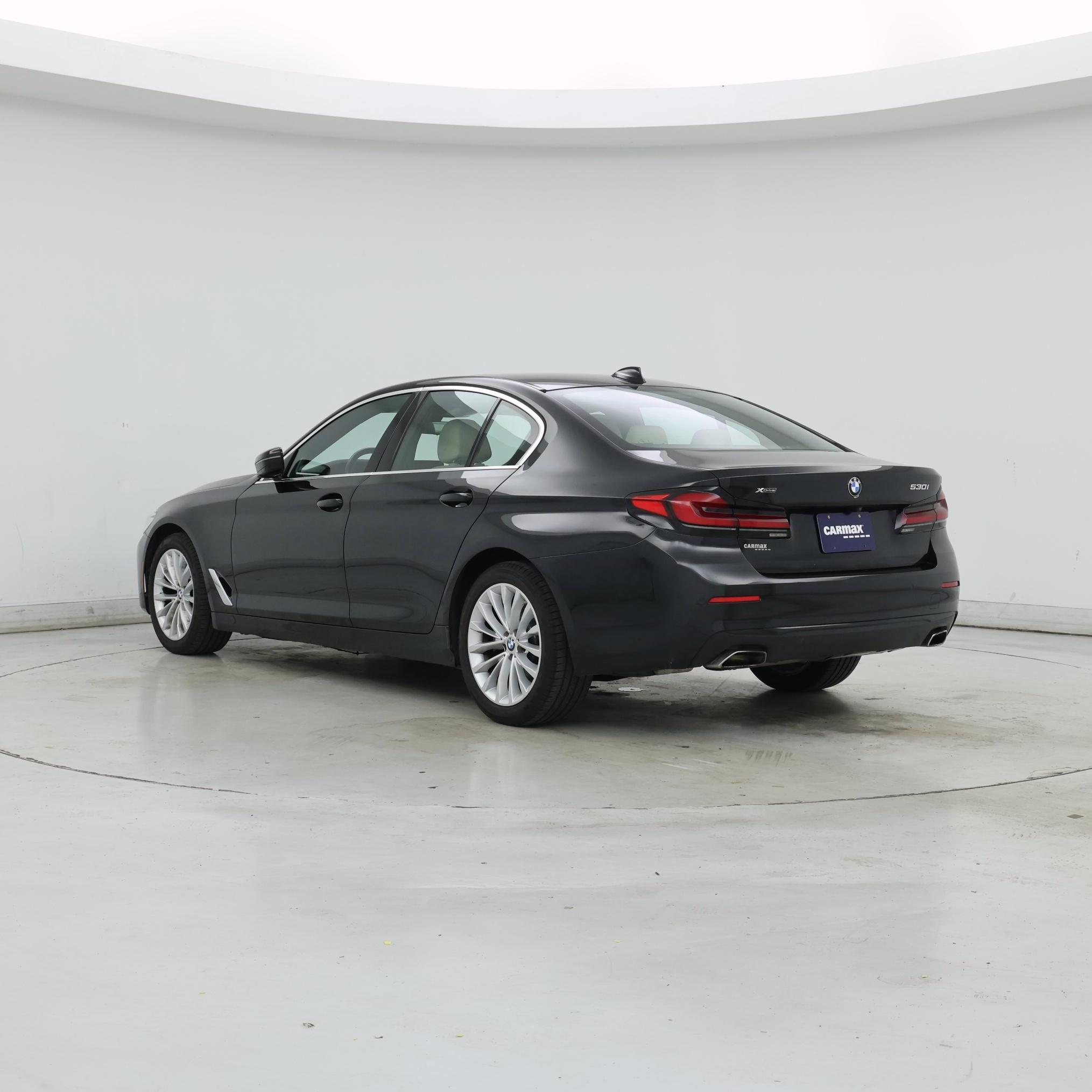 Thumbnail: 2021 BMW 5 Series - 2