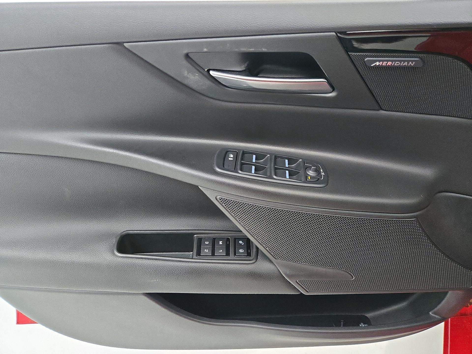 Thumbnail: 2019 Jaguar XE - 12