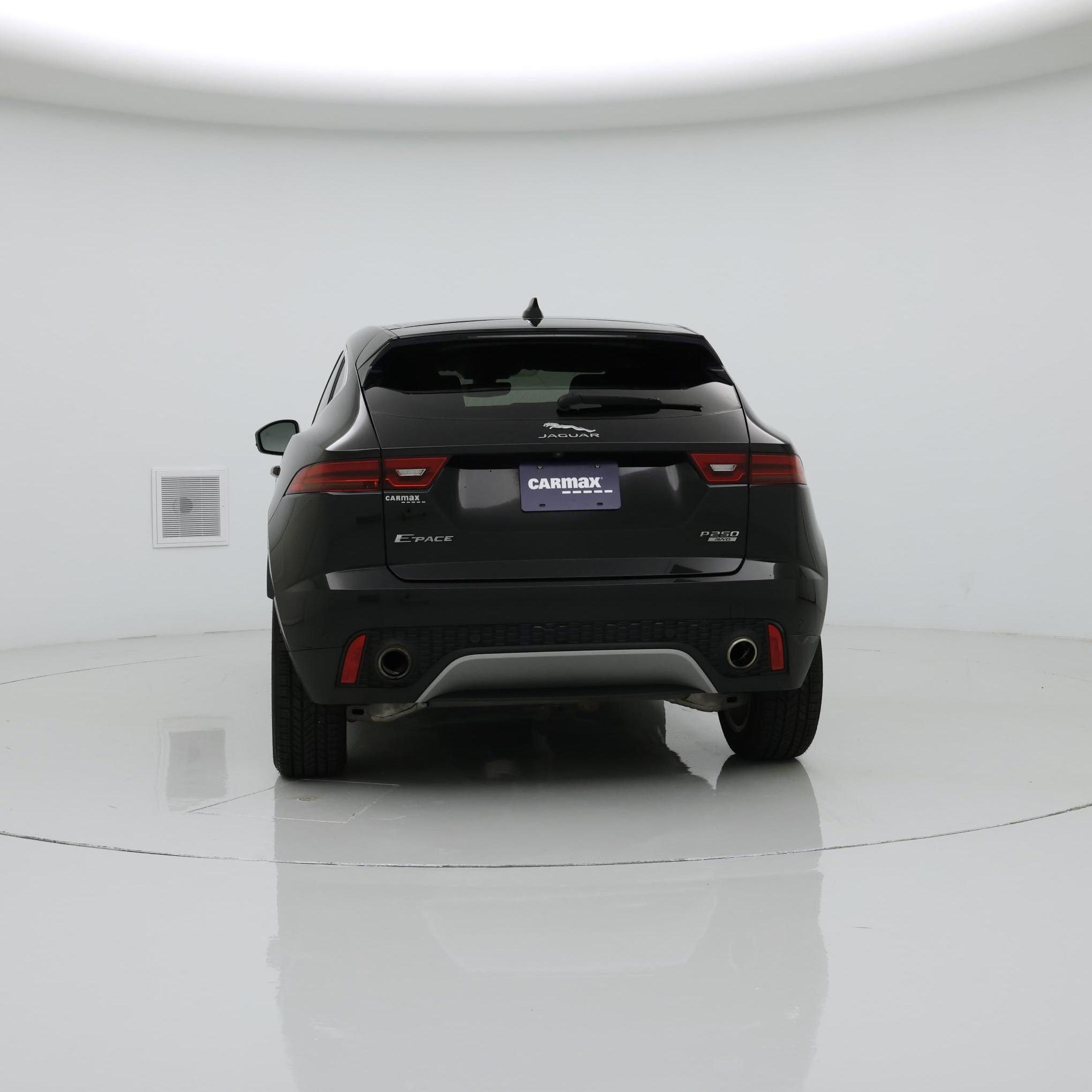 Thumbnail: 2019 Jaguar E-Pace - 6