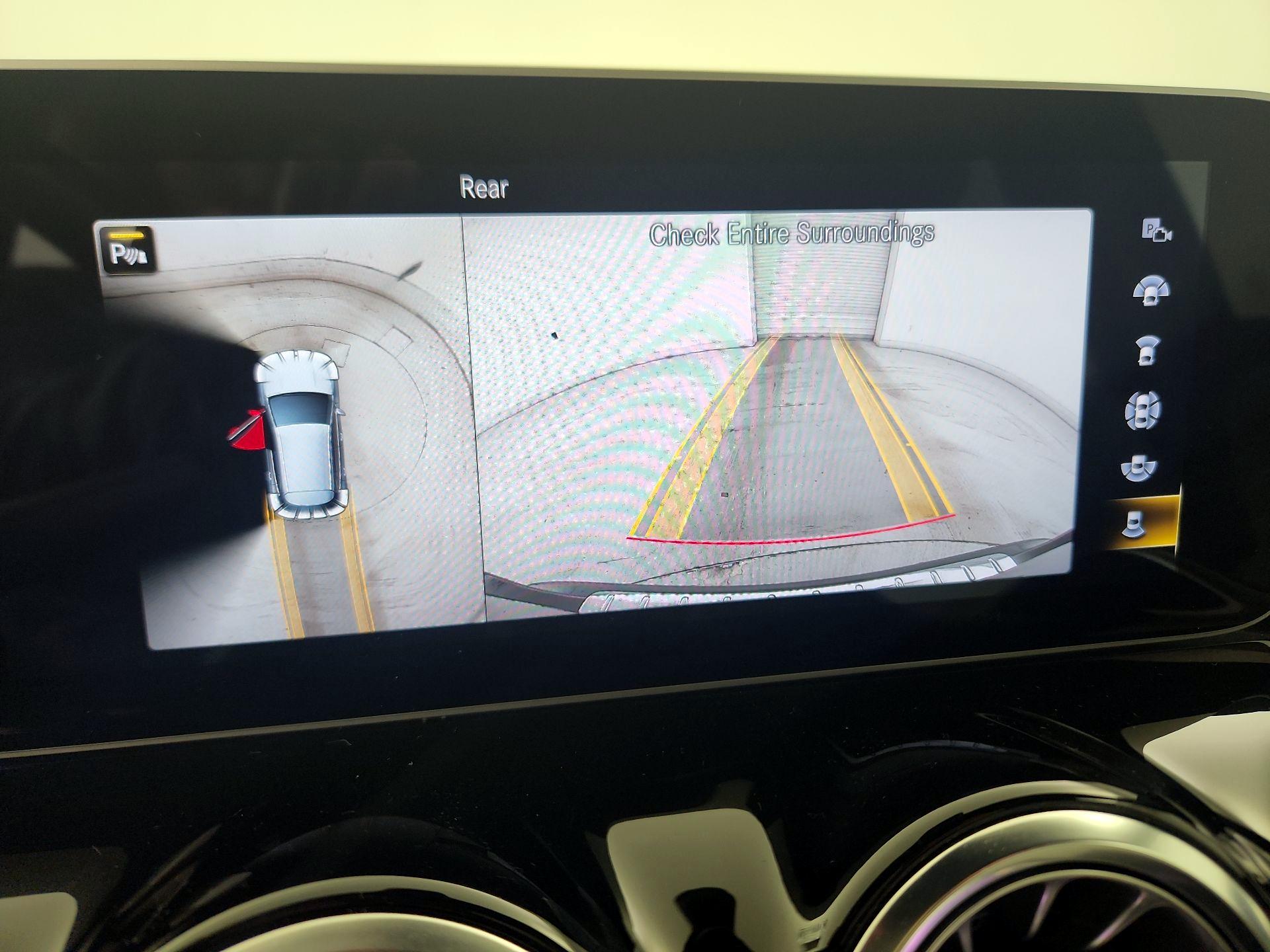 Thumbnail: 2021 Mercedes-Benz GLA - 15