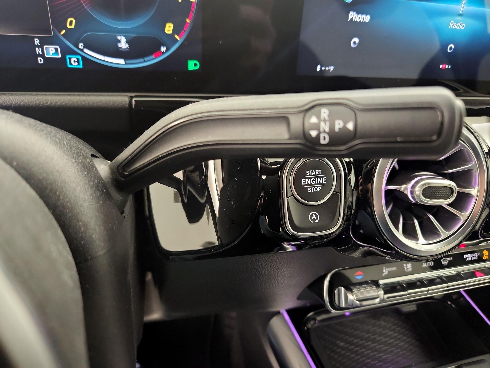 Thumbnail: 2021 Mercedes-Benz GLA - 18