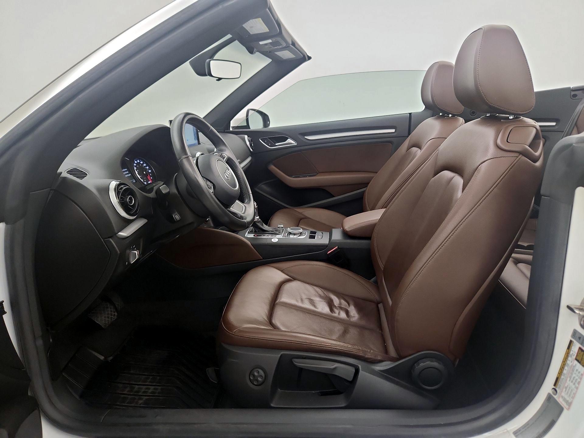 Thumbnail: 2016 Audi A3 - 11