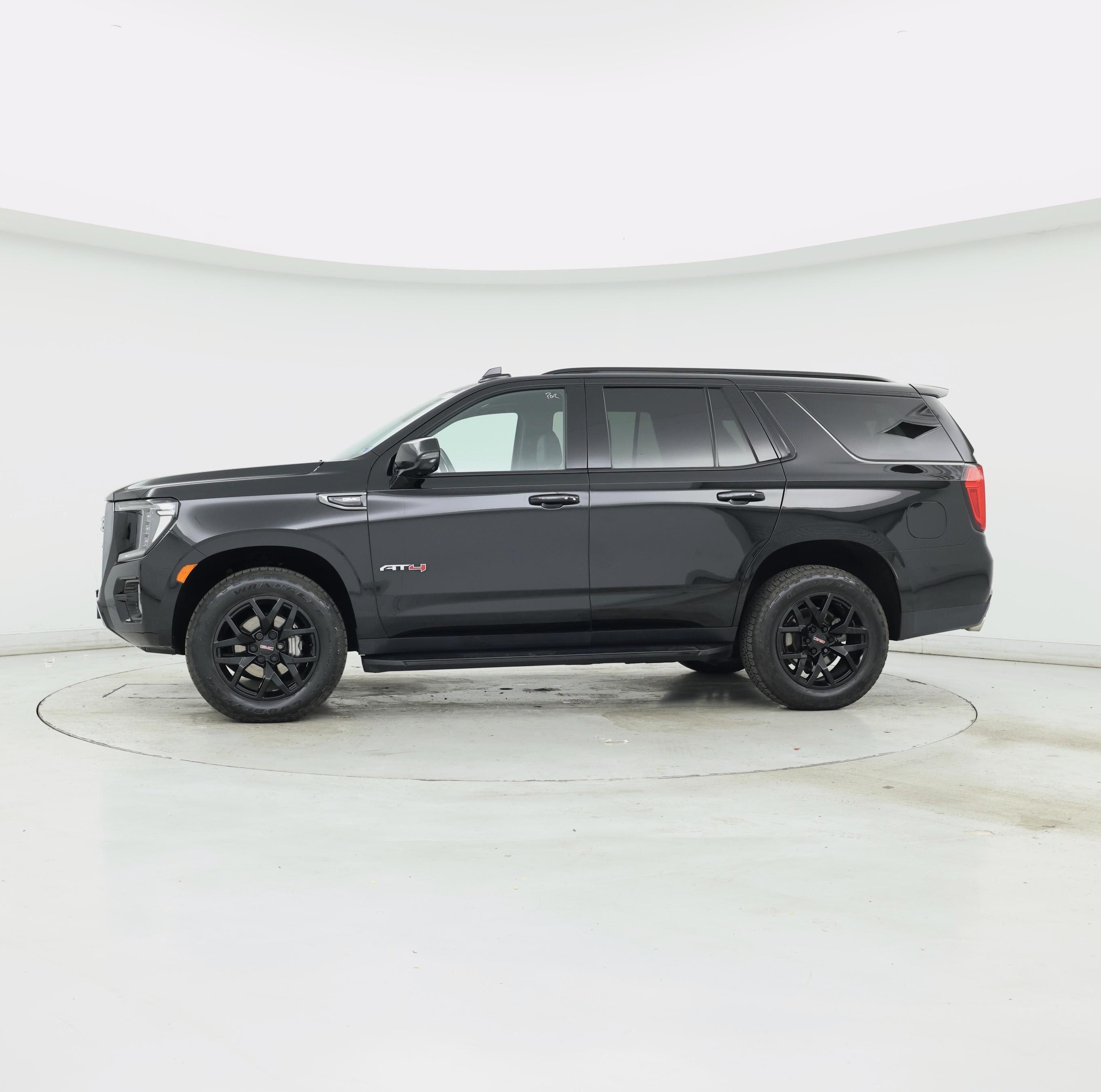 Thumbnail: 2022 GMC Yukon - 3