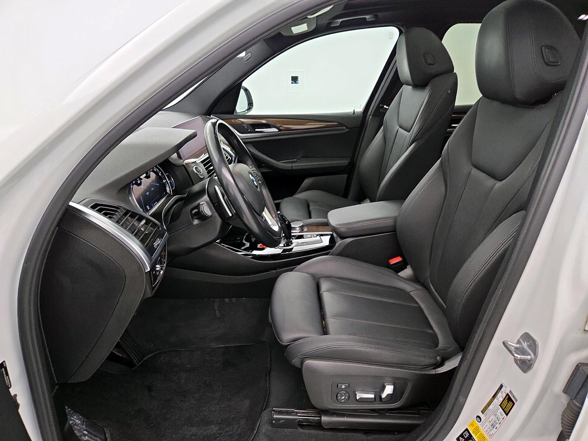 Thumbnail: 2019 BMW X3 - 11