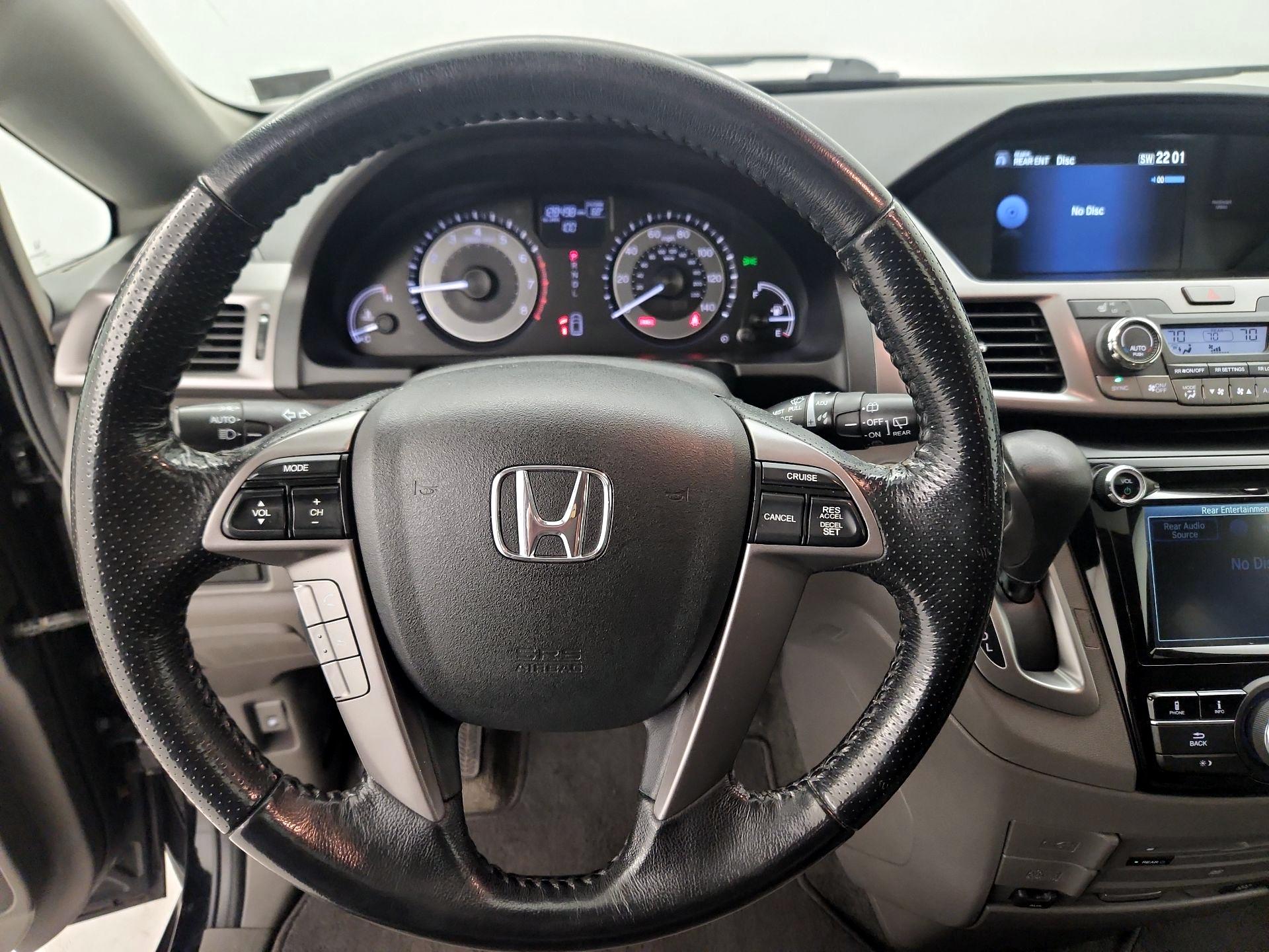 Thumbnail: 2015 Honda Odyssey - 10