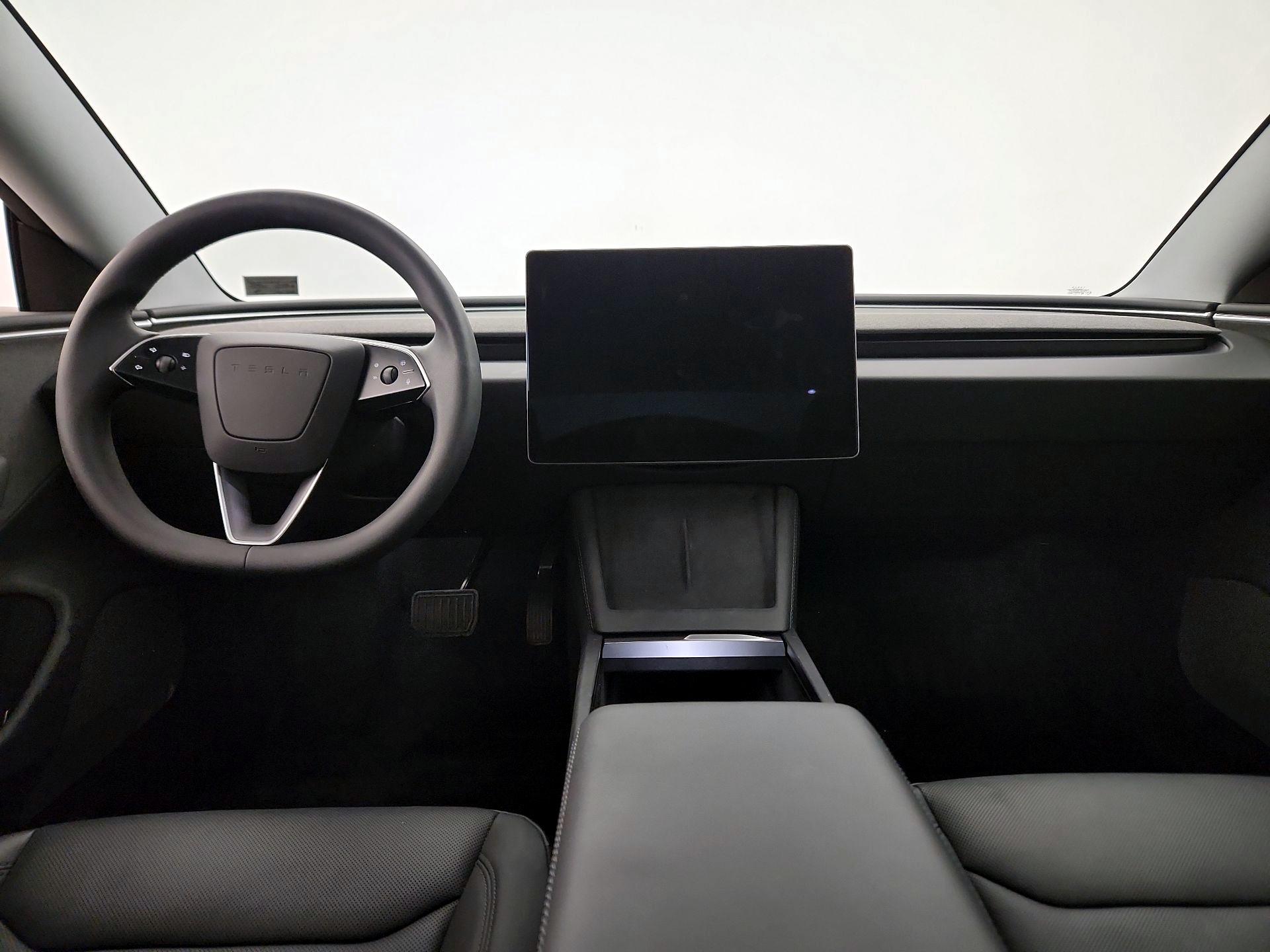 Thumbnail: 2025 Tesla Model 3 - 9