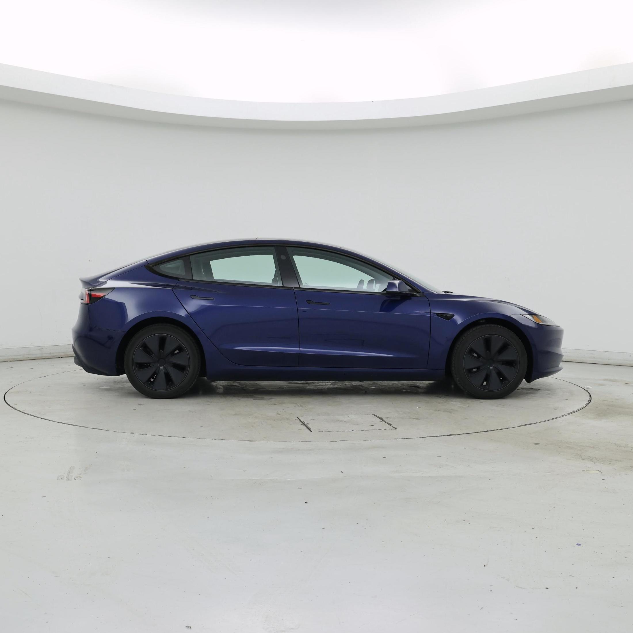 Thumbnail: 2025 Tesla Model 3 - 7