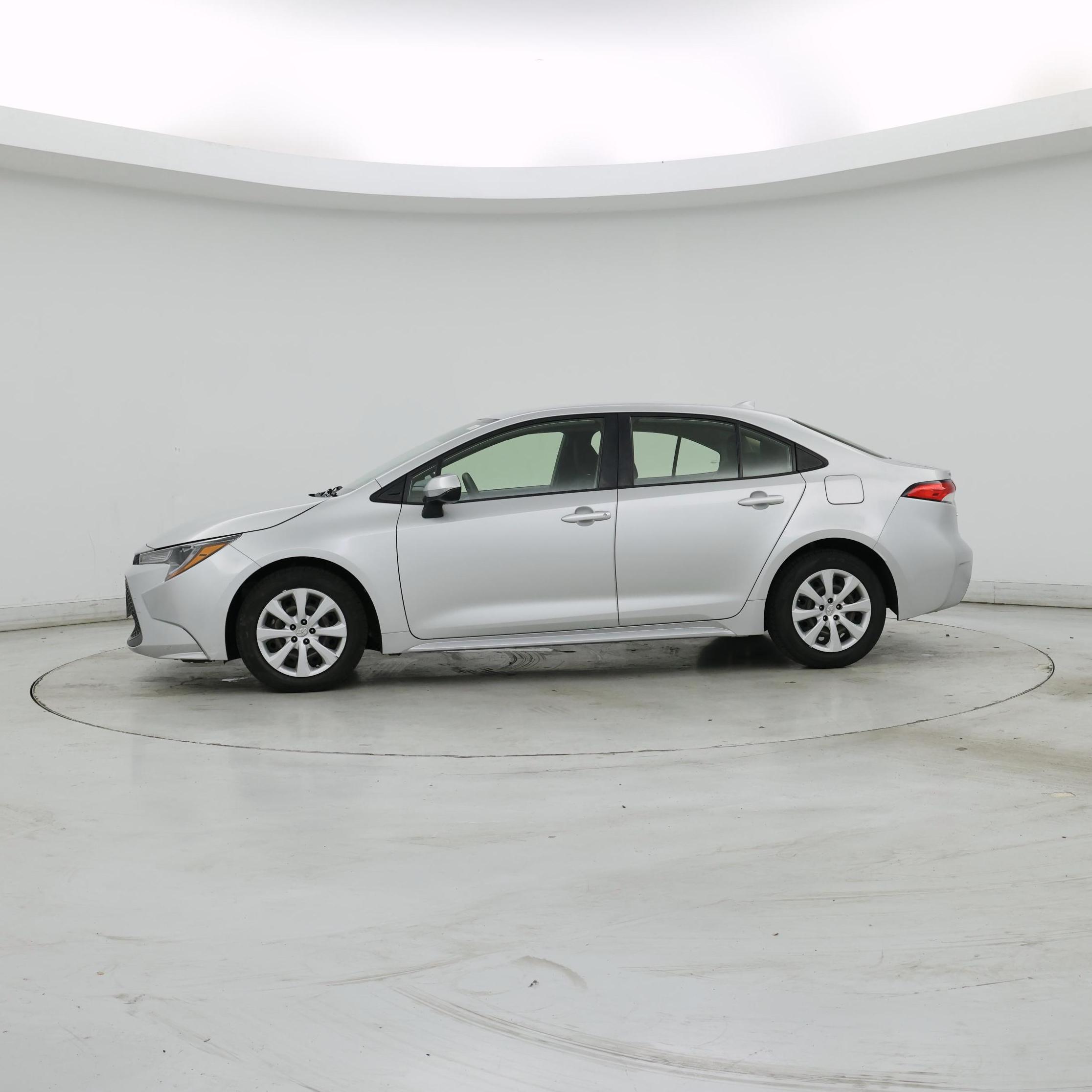 Thumbnail: 2022 Toyota Corolla - 3