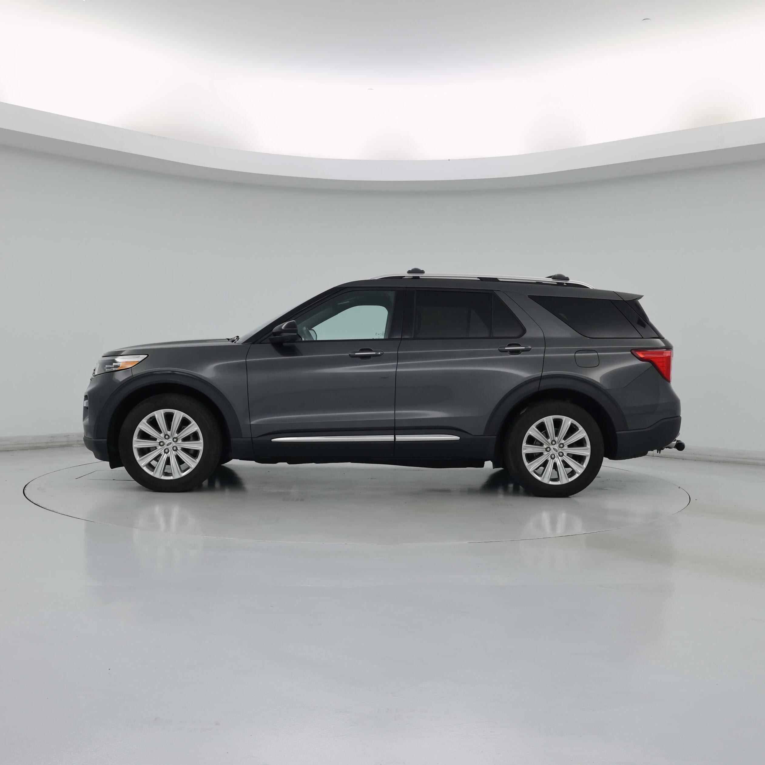 Thumbnail: 2020 Ford Explorer - 3