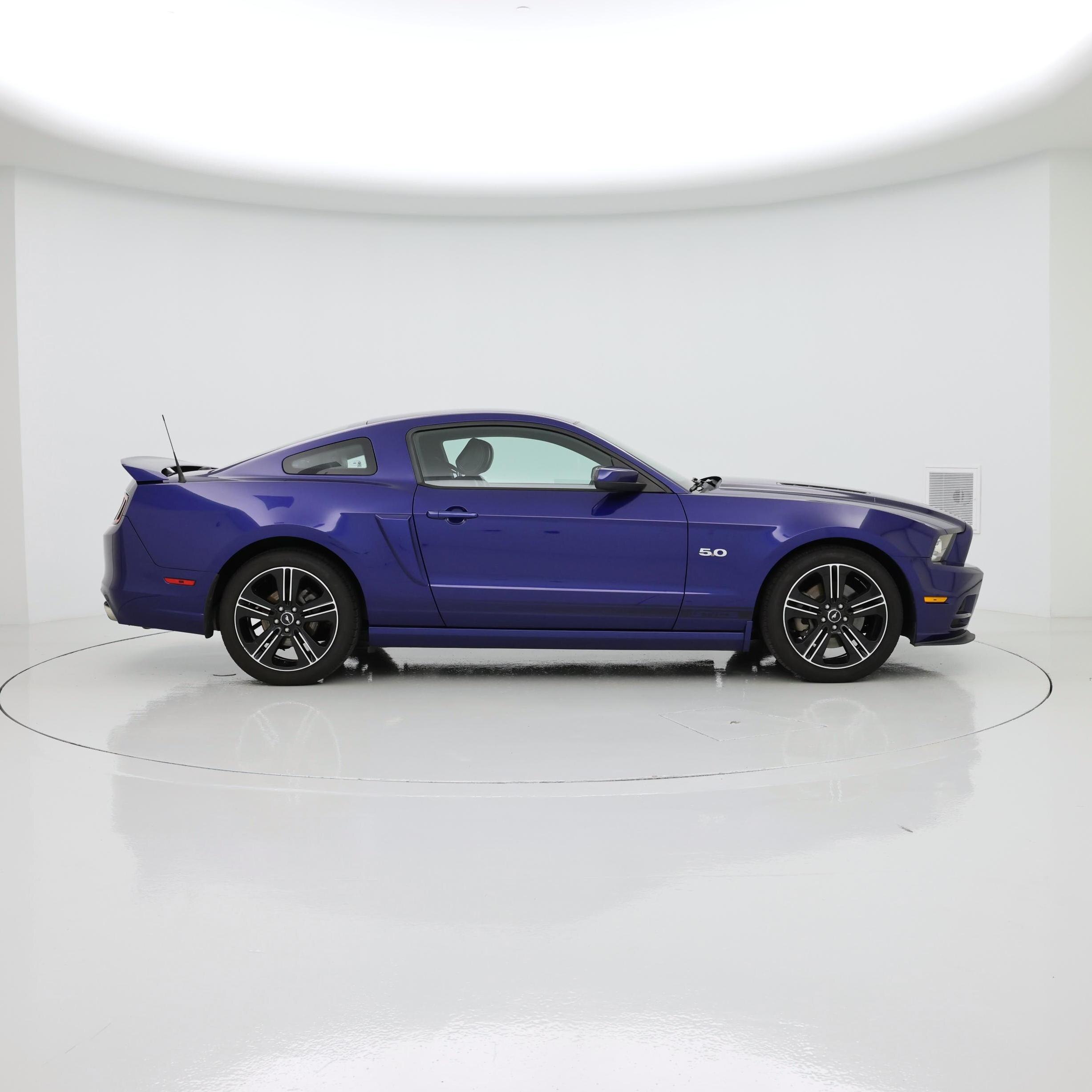 Thumbnail: 2014 Ford Mustang - 7
