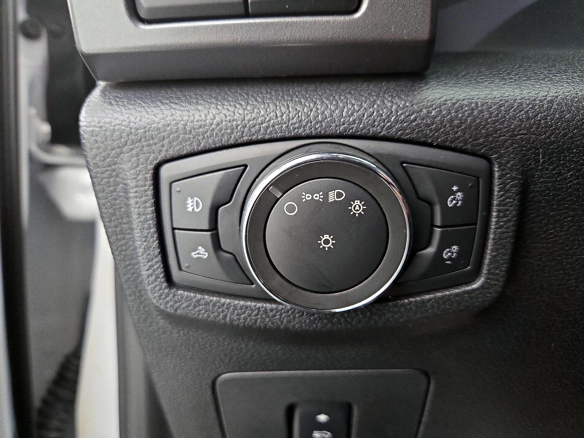 Thumbnail: 2017 Ford F-150 - 13