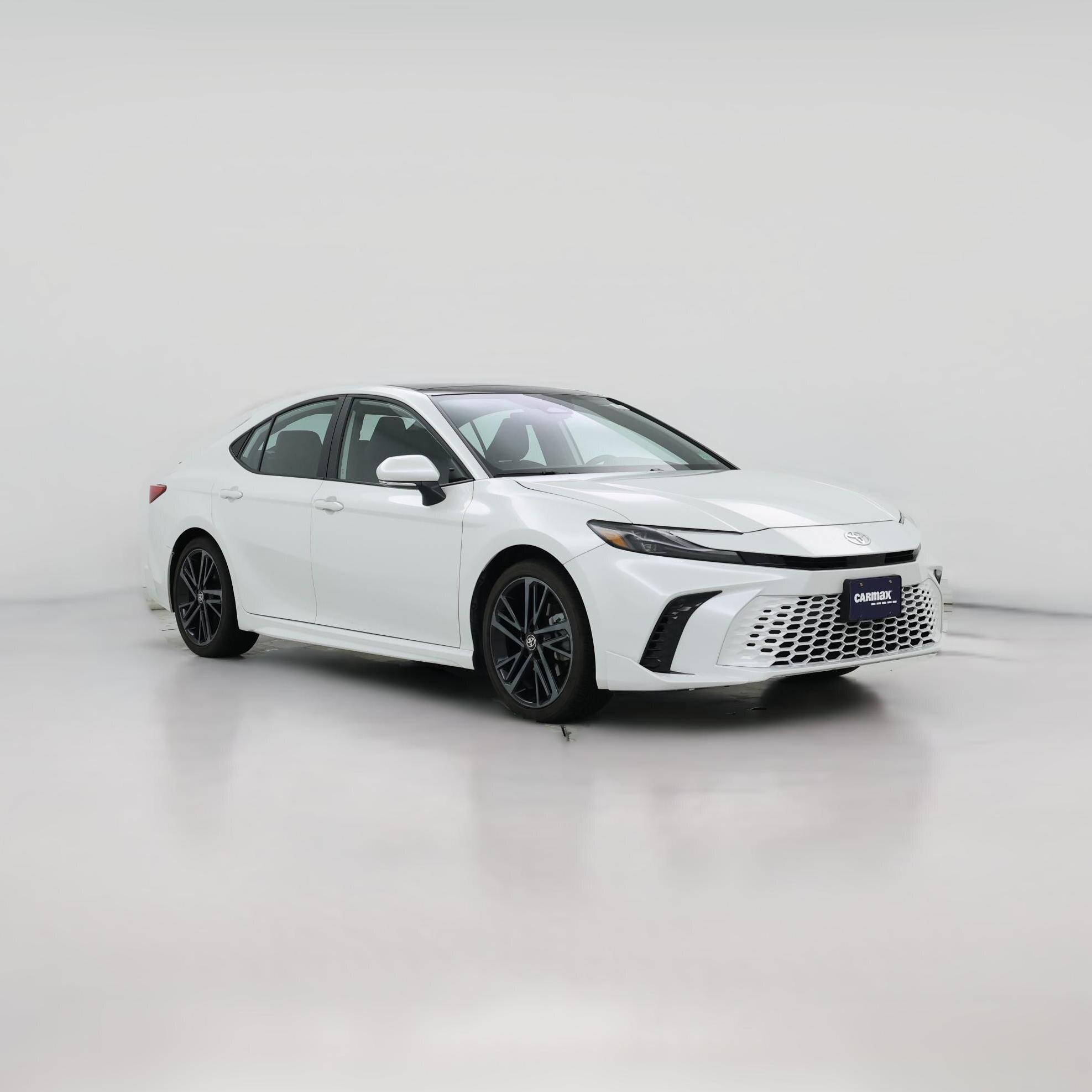 Thumbnail: 2025 Toyota Camry - 1