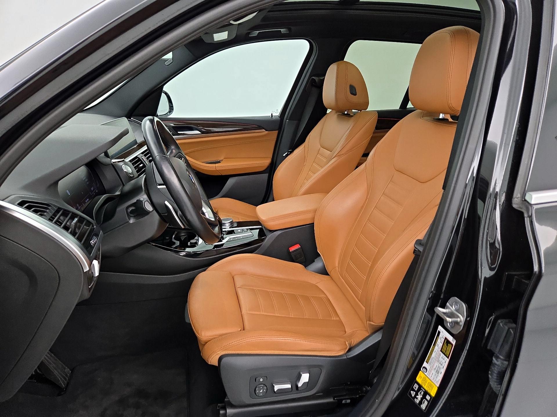 Thumbnail: 2021 BMW X3 - 11