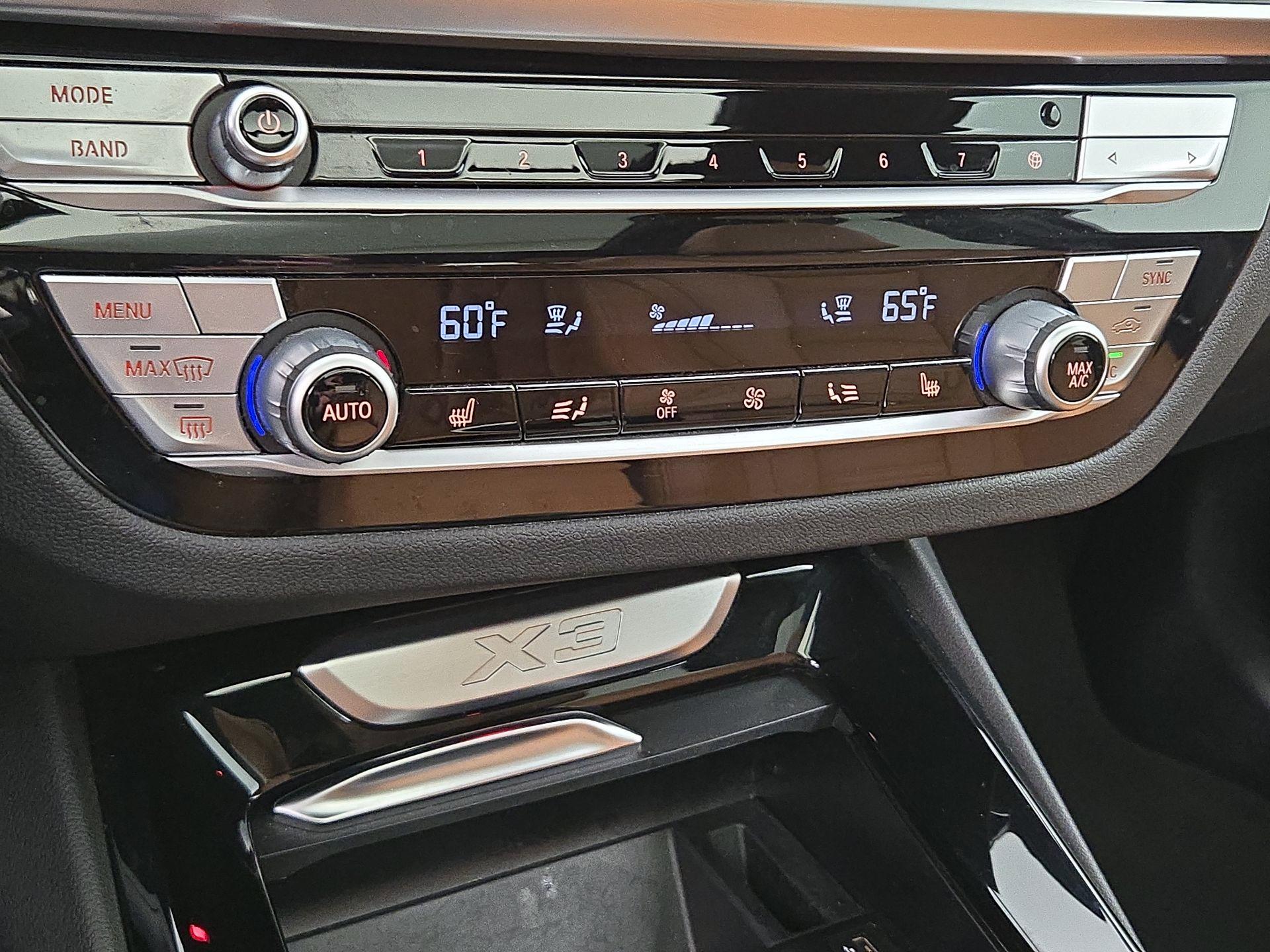 Thumbnail: 2021 BMW X3 - 17