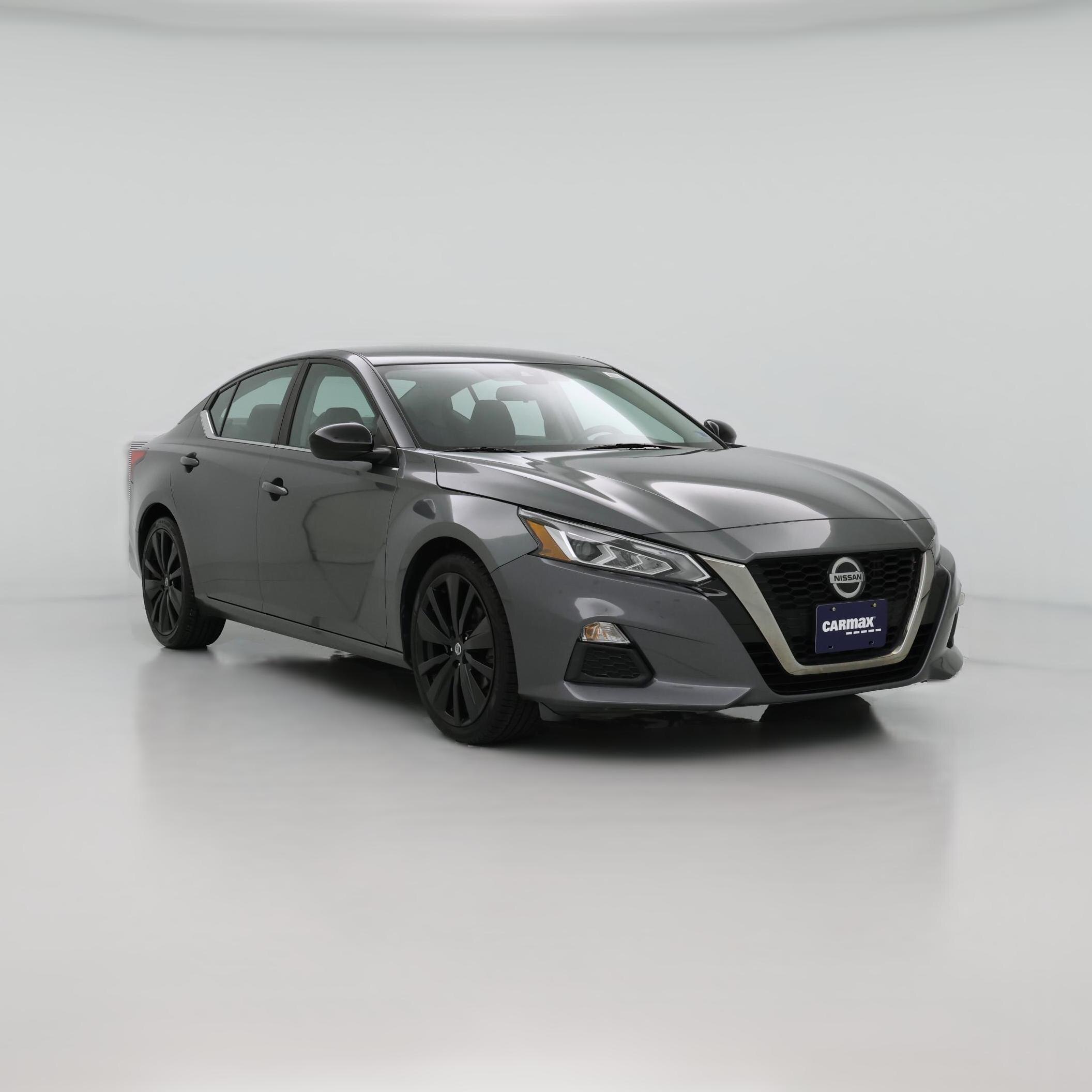 Thumbnail: 2020 Nissan Altima - 1