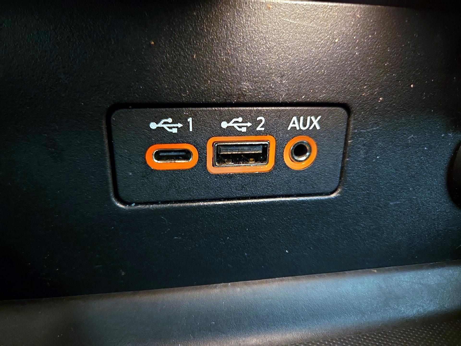 Thumbnail: 2020 Nissan Altima - 18