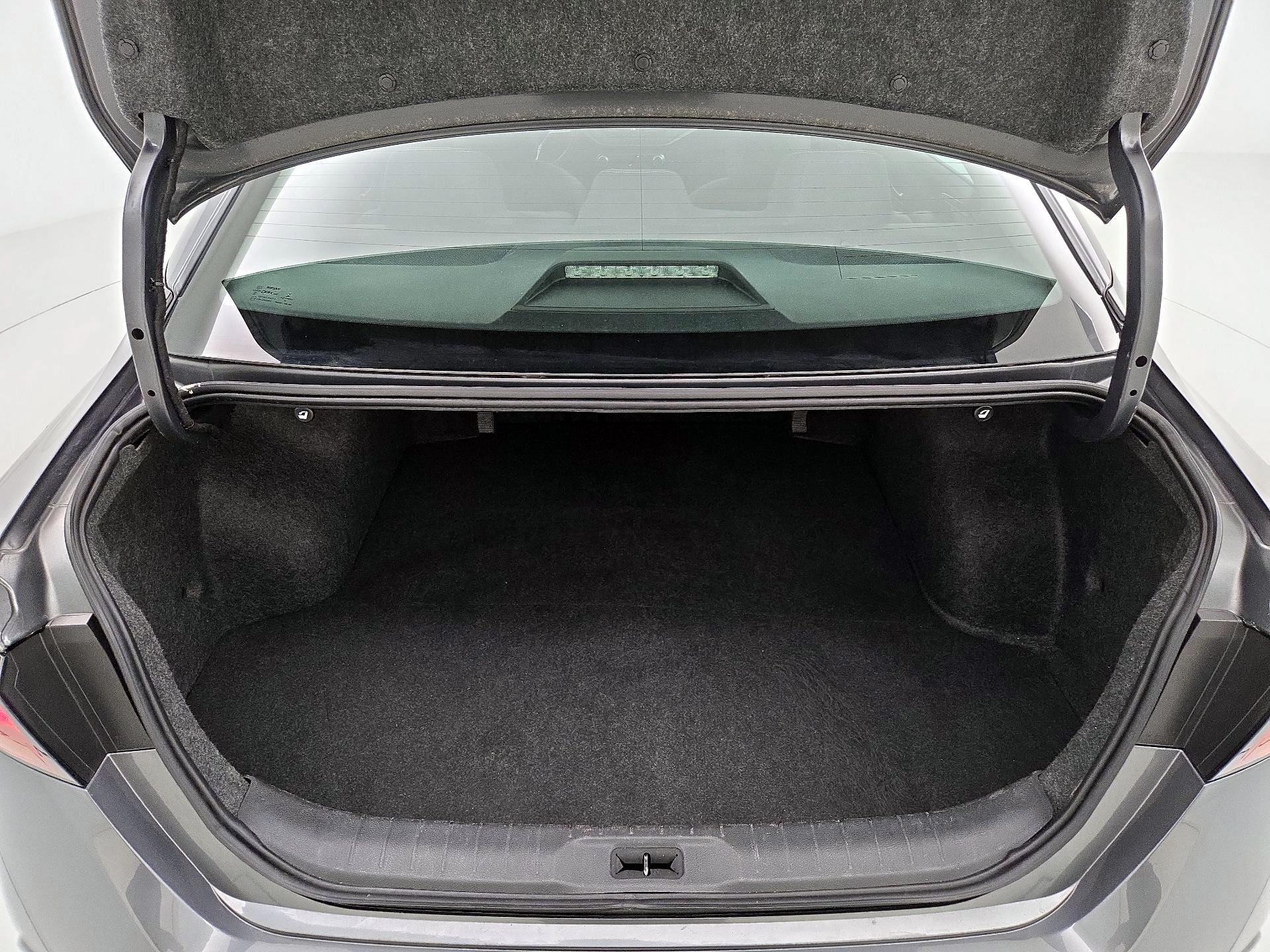 Thumbnail: 2020 Nissan Altima - 20