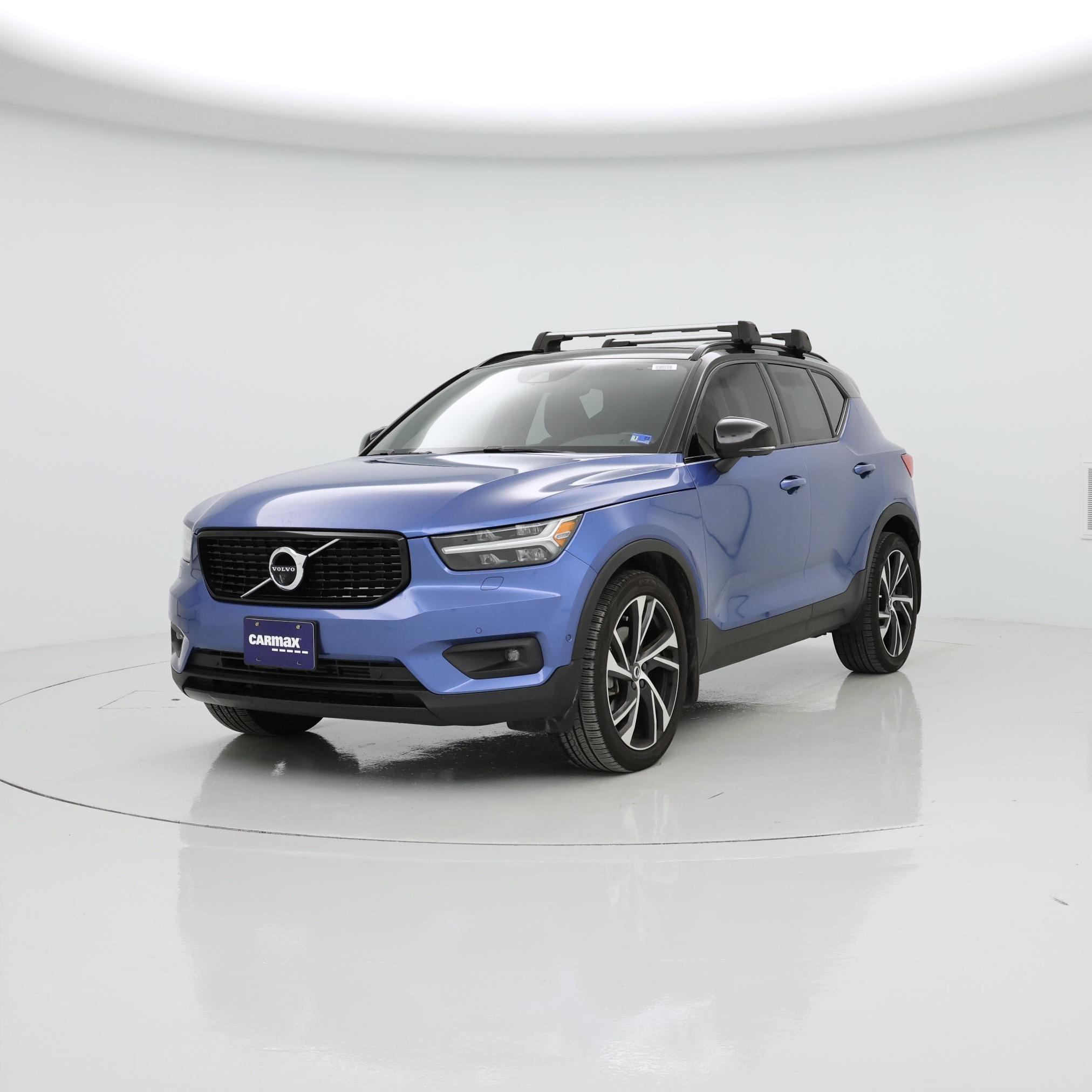 Thumbnail: 2021 Volvo XC40 - 4