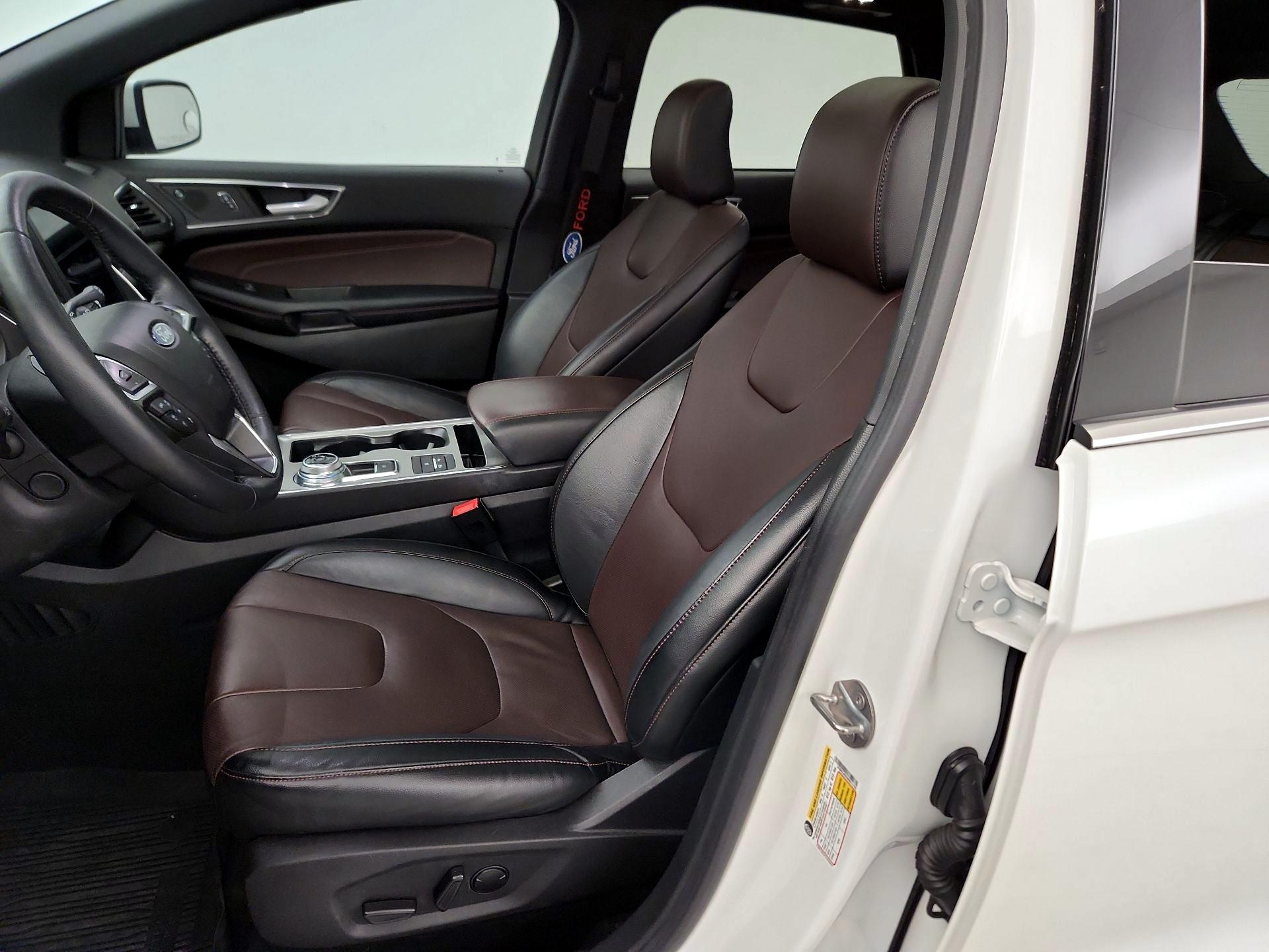 Thumbnail: 2022 Ford Edge - 11