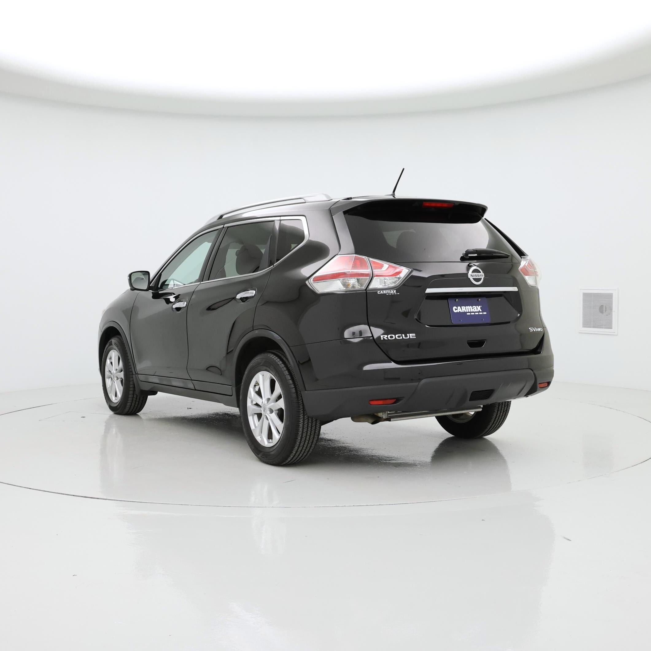 Thumbnail: 2015 Nissan Rogue - 2