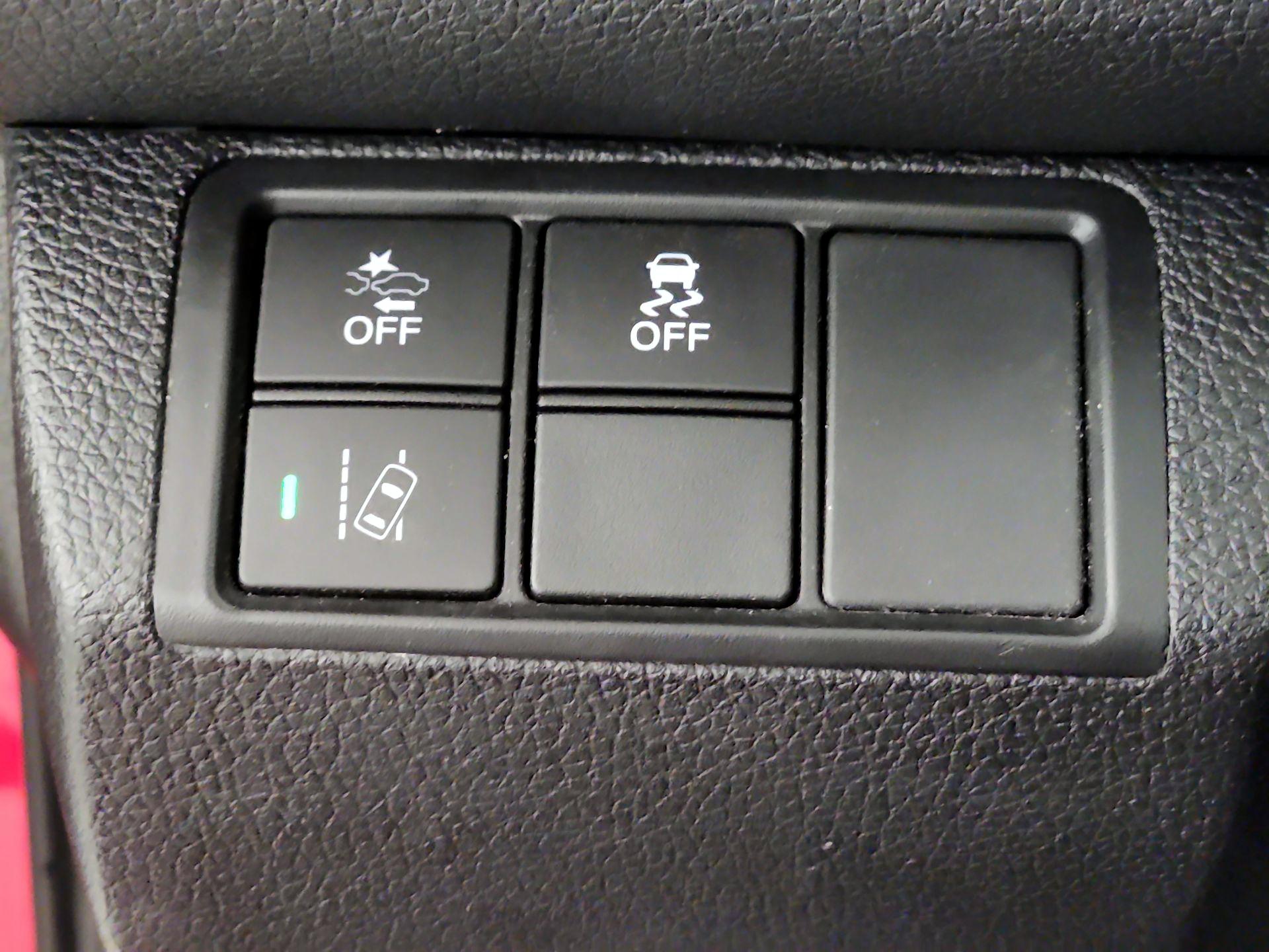 Thumbnail: 2017 Honda Civic - 13