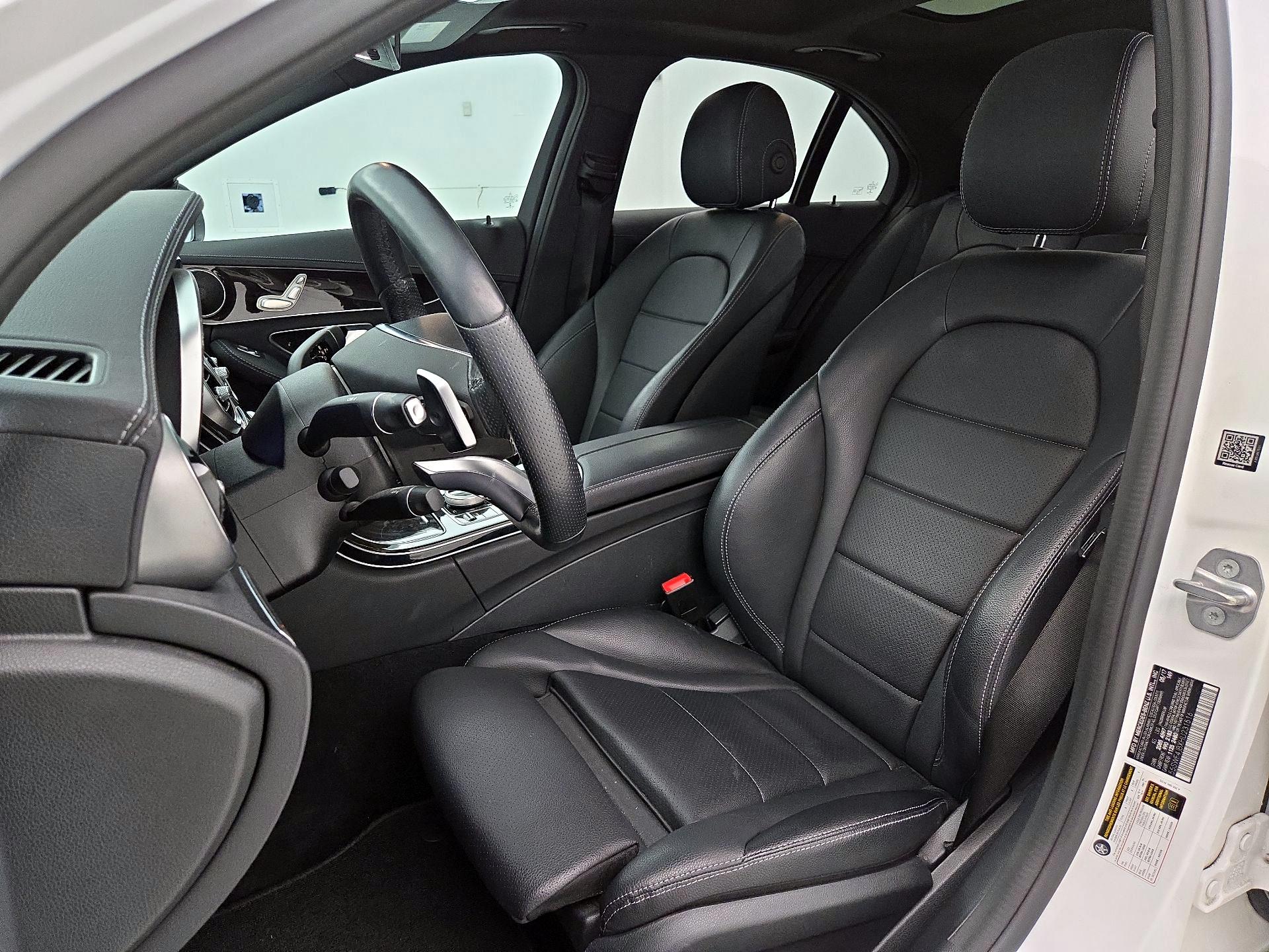 Thumbnail: 2017 Mercedes-Benz C-Class - 11