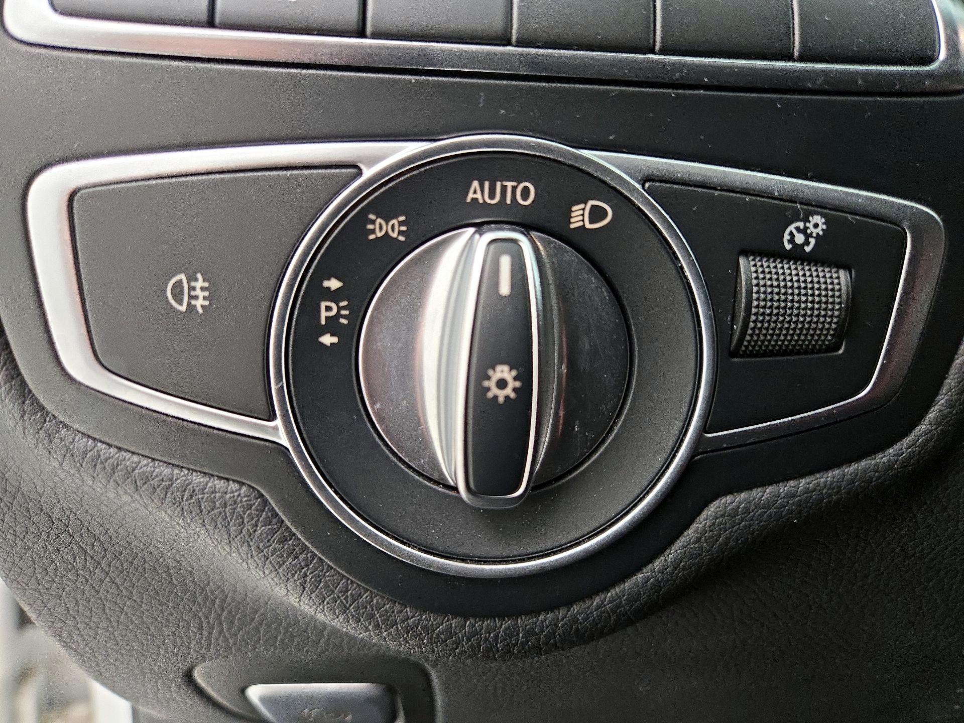 Thumbnail: 2017 Mercedes-Benz C-Class - 13