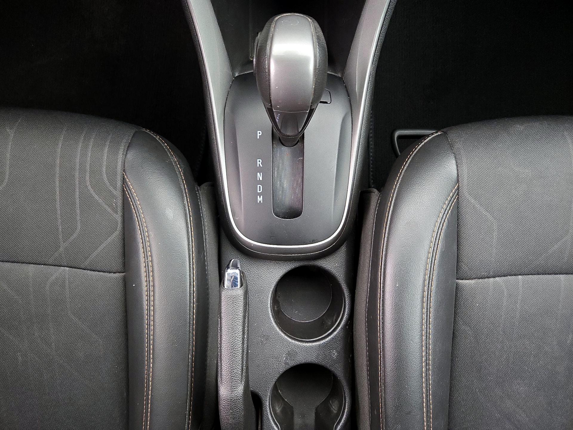 Thumbnail: 2019 Chevrolet Trax - 17