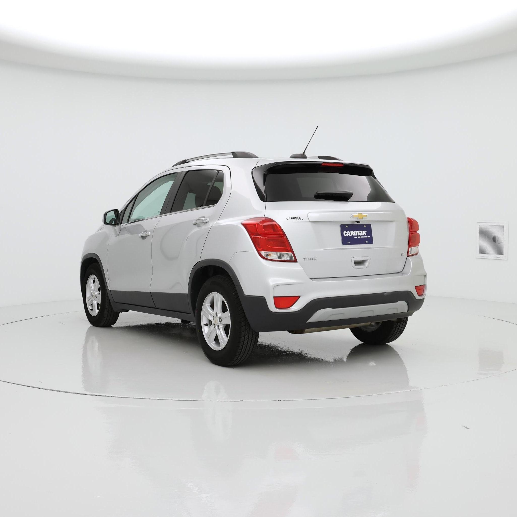 Thumbnail: 2019 Chevrolet Trax - 2