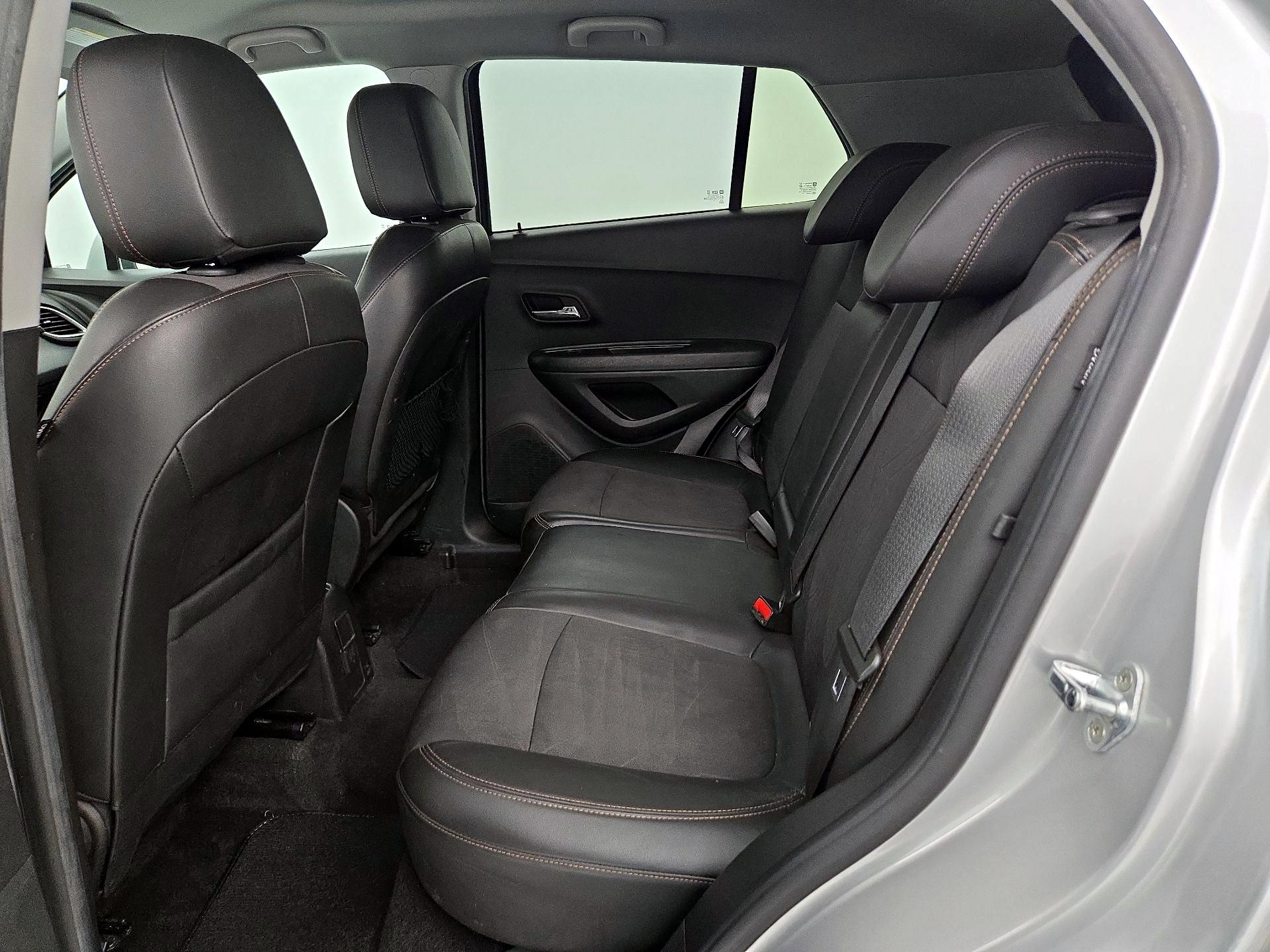 Thumbnail: 2019 Chevrolet Trax - 19