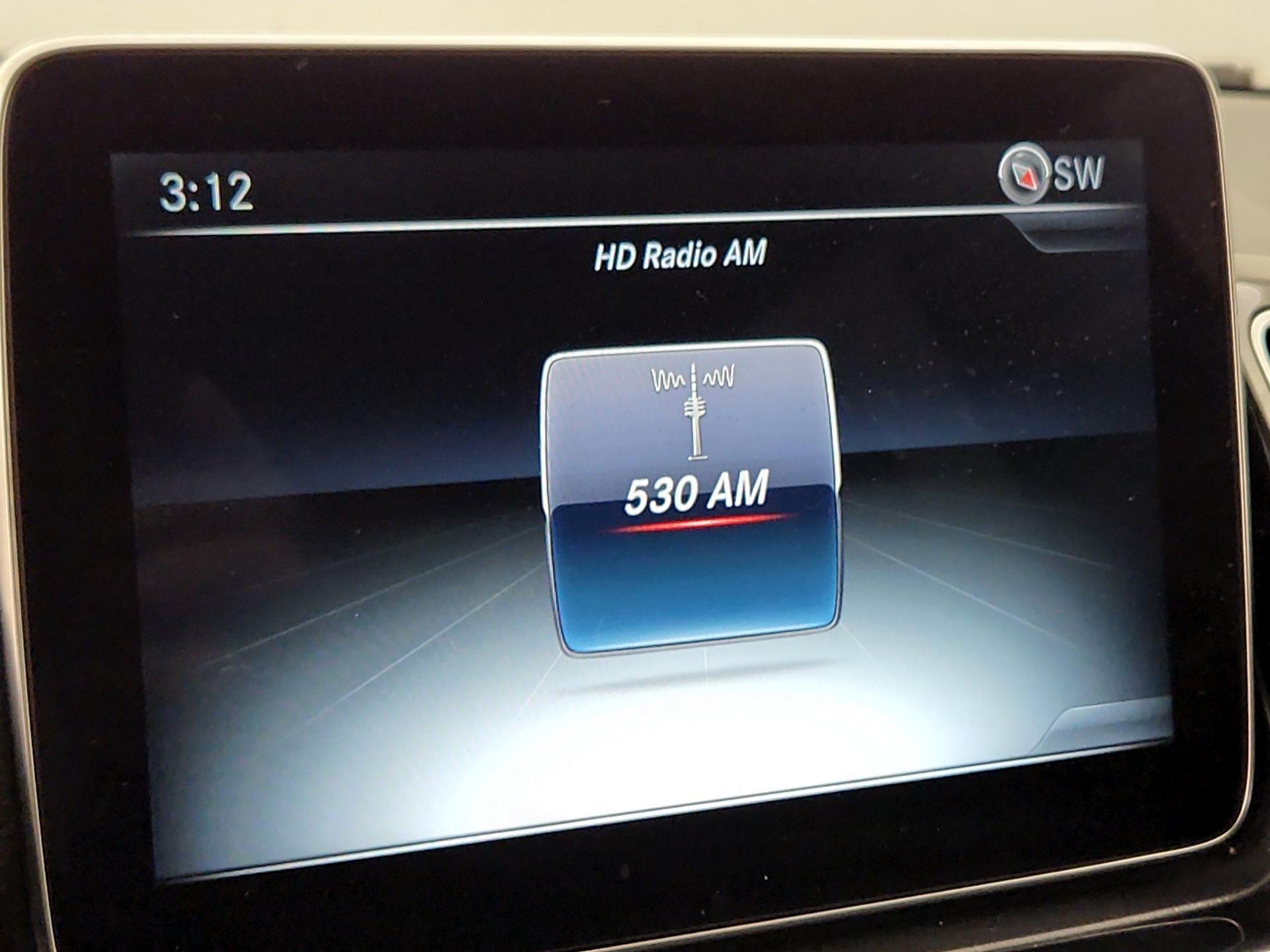 Thumbnail: 2016 Mercedes-Benz GLE - 16