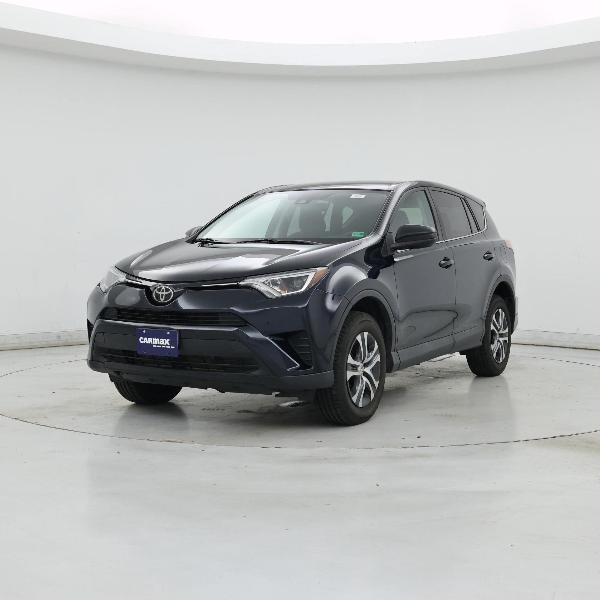 Thumbnail: 2018 Toyota RAV4 - 4