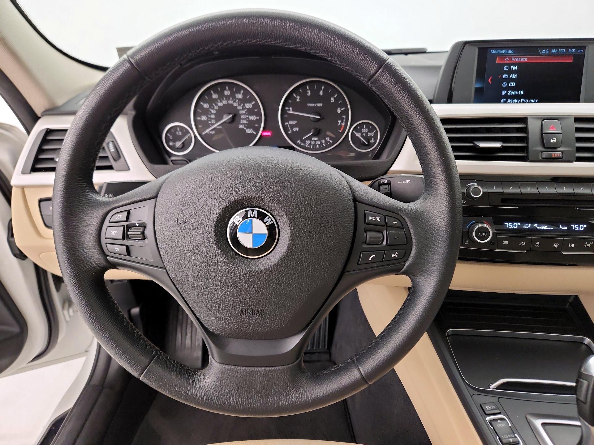 Thumbnail: 2018 BMW 3 Series - 10