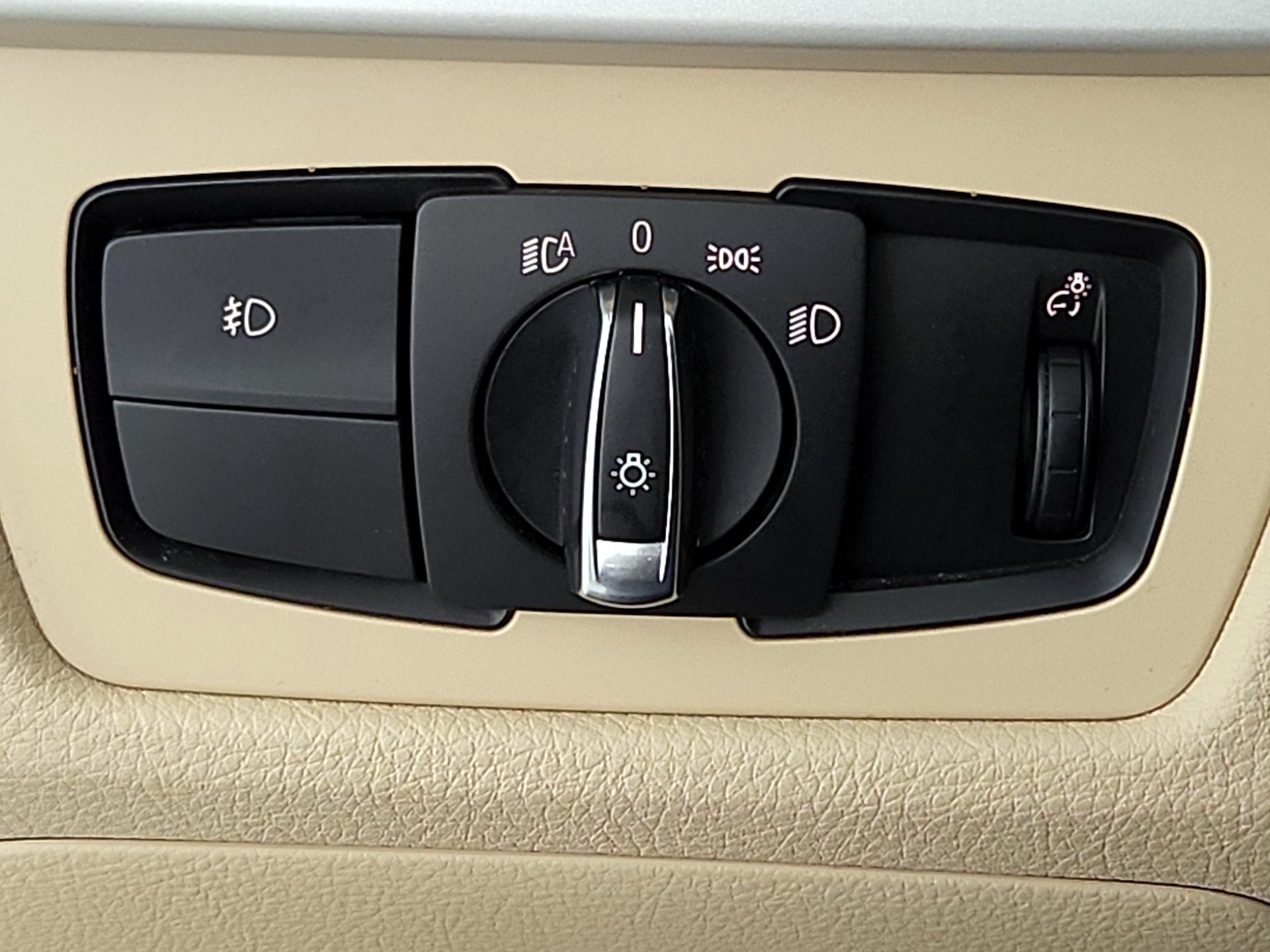 Thumbnail: 2018 BMW 3 Series - 13