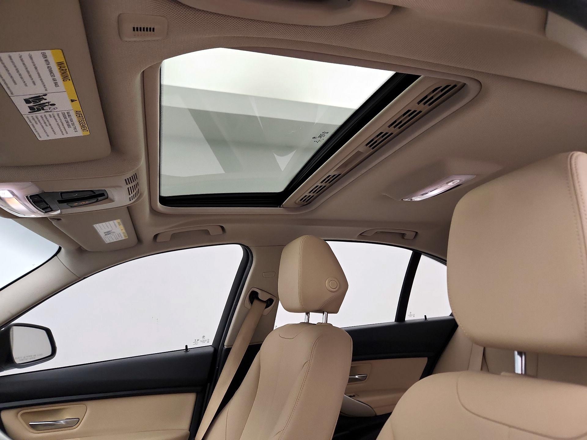 Thumbnail: 2018 BMW 3 Series - 19