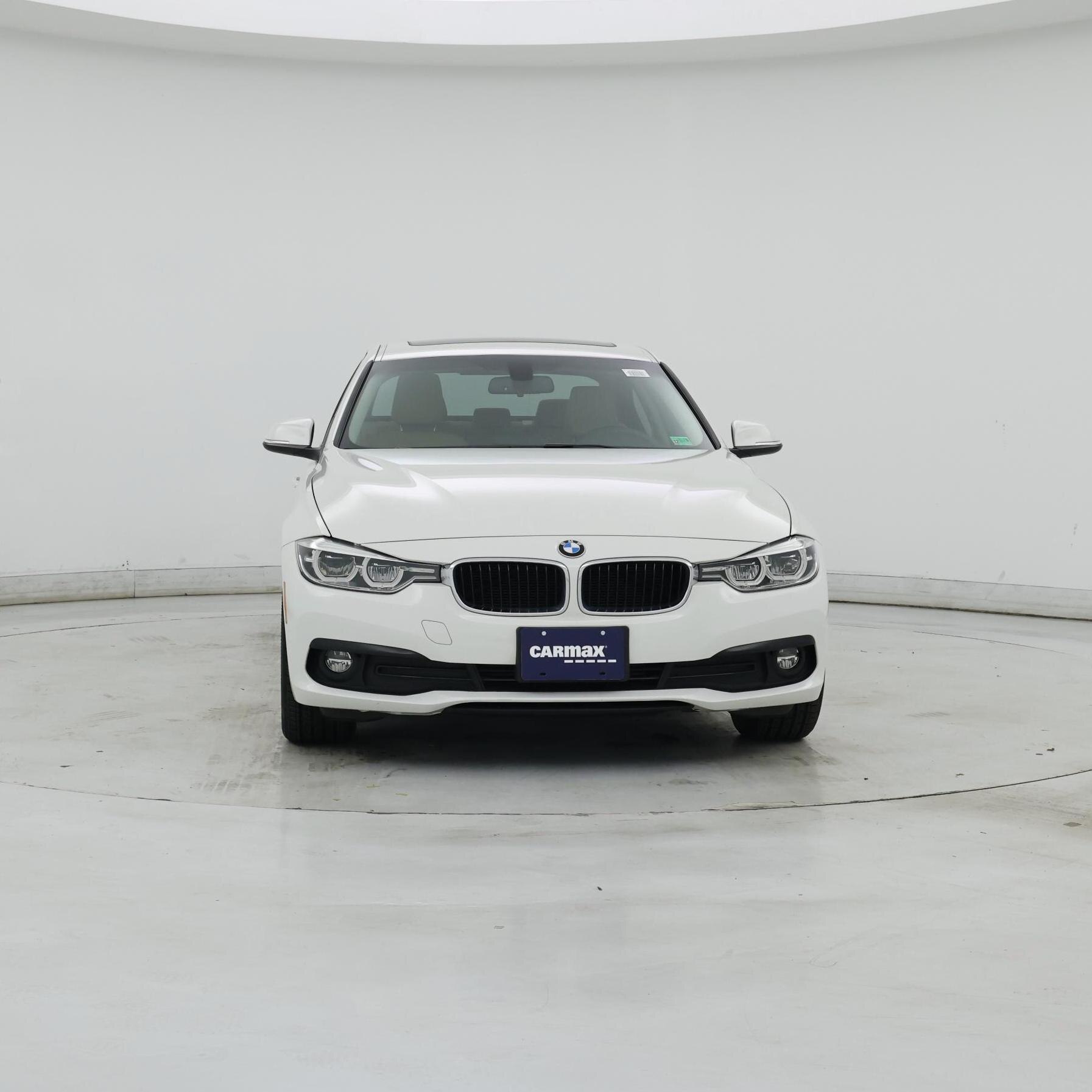 Thumbnail: 2018 BMW 3 Series - 5