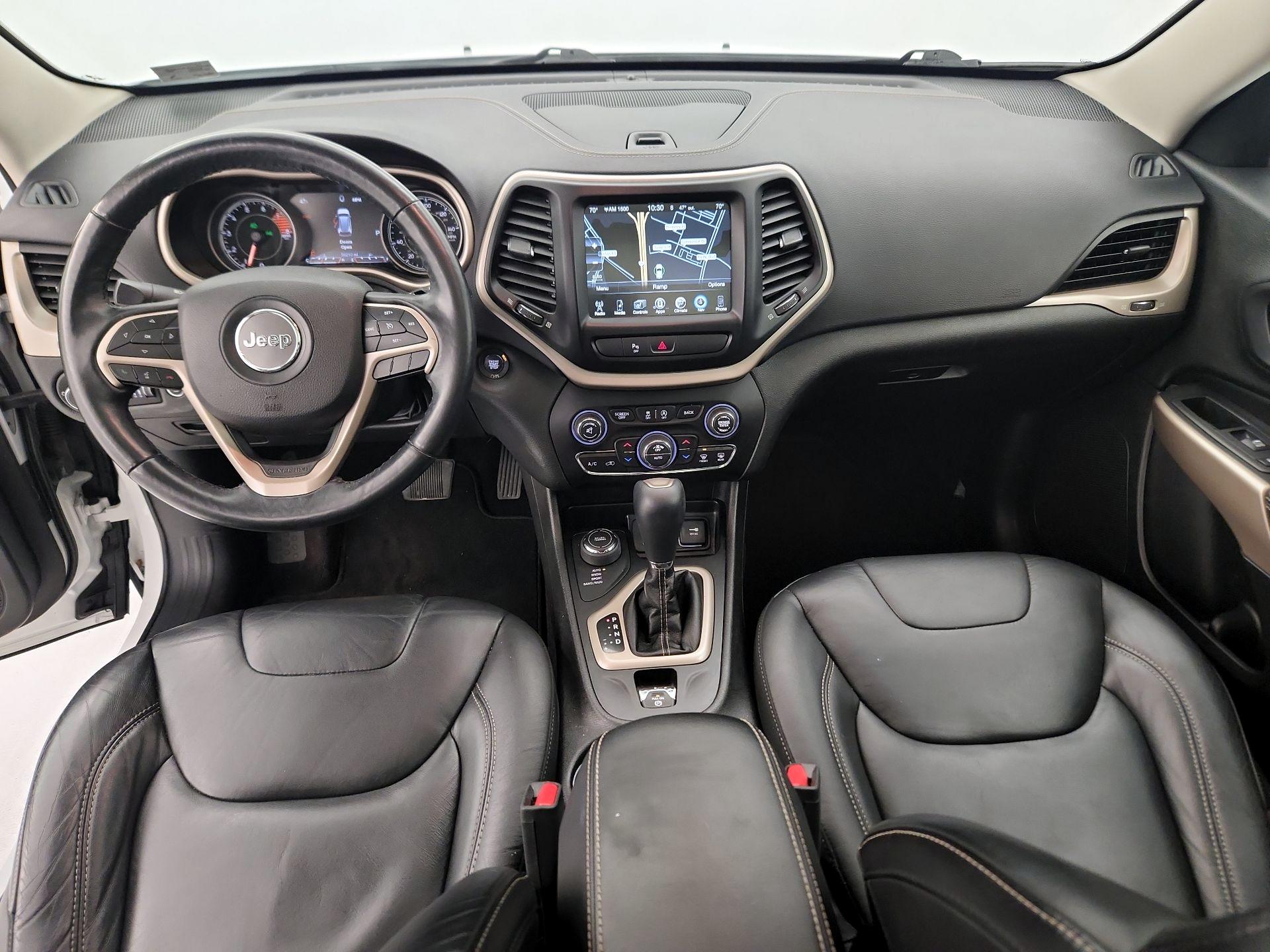 Thumbnail: 2018 Jeep Cherokee - 9