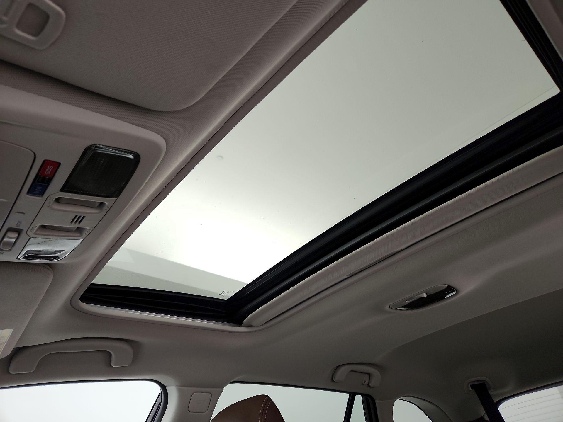 Thumbnail: 2018 Subaru Outback - 20