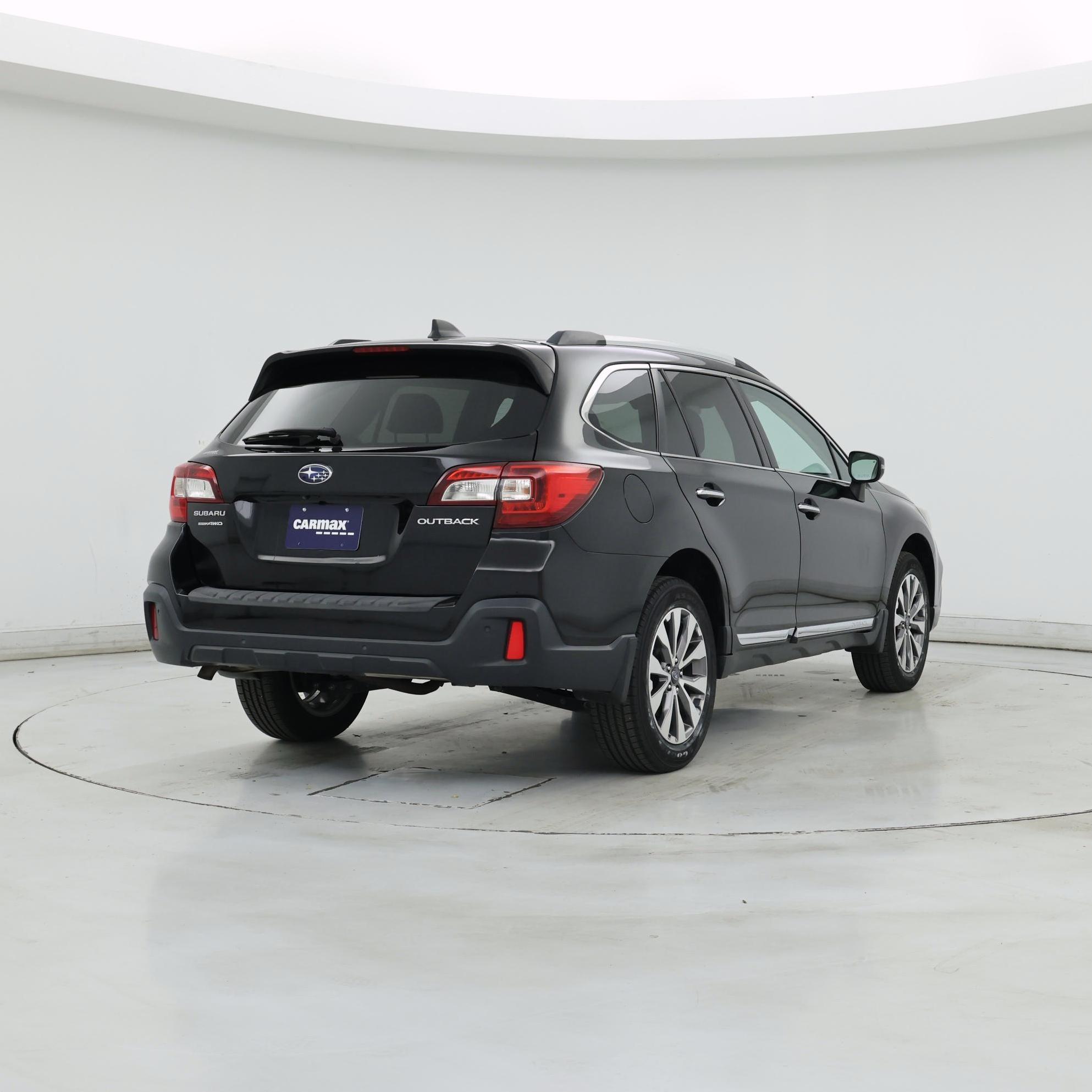 Thumbnail: 2018 Subaru Outback - 8
