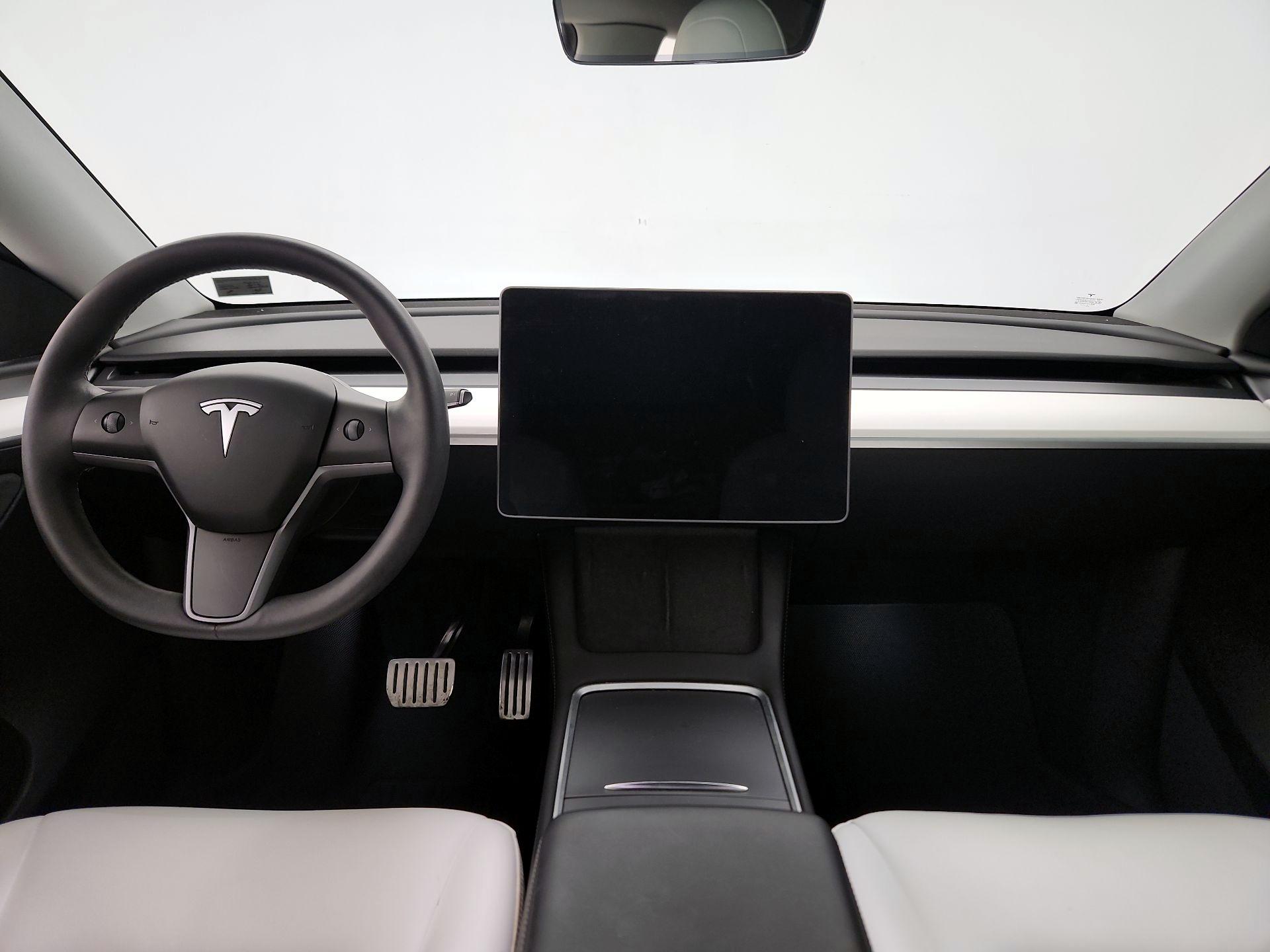 Thumbnail: 2022 Tesla Model Y - 9