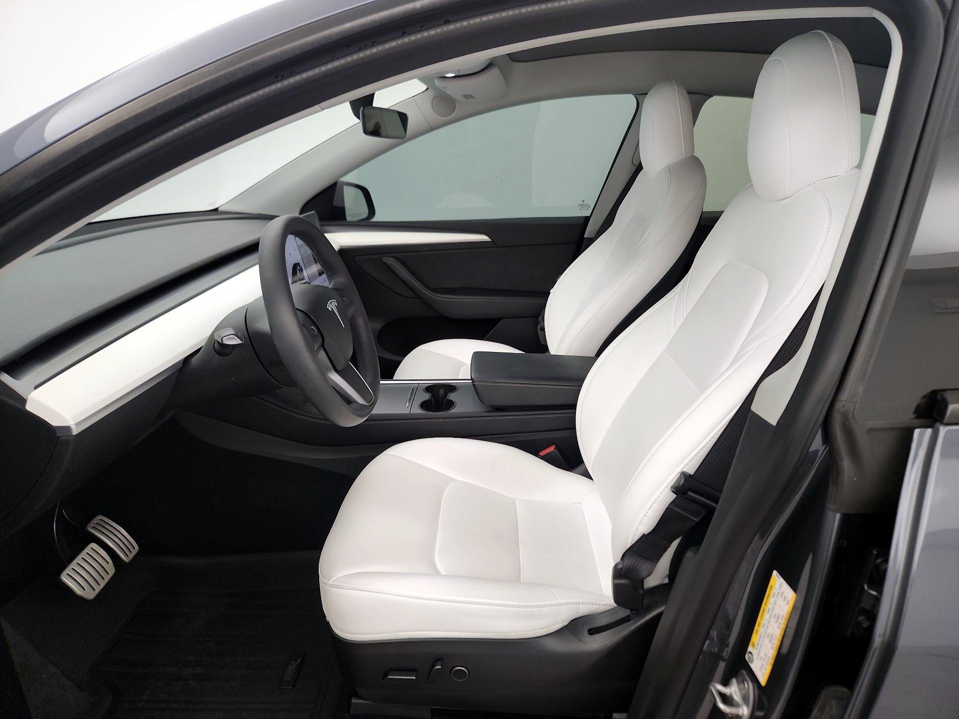 Thumbnail: 2022 Tesla Model Y - 11